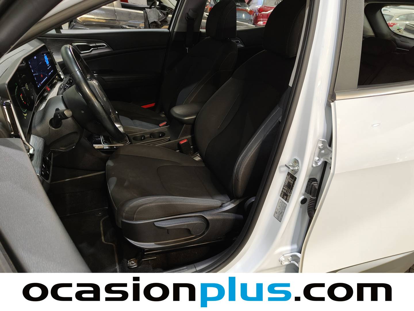 Foto KIA Sportage Kia Sportage 1.6 CRDi MHEV Business 4x2 (136 CV)