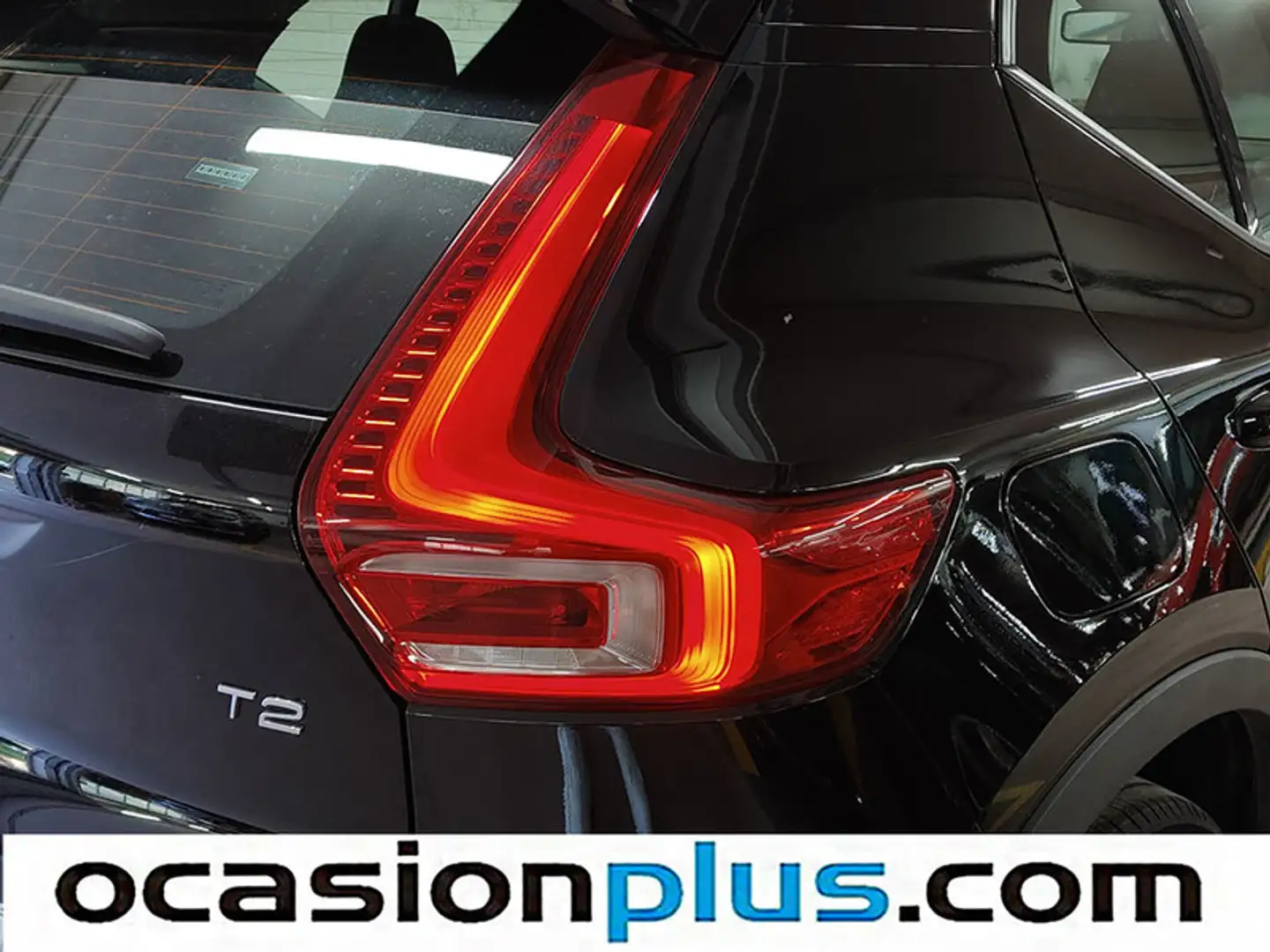 Foto Volvo XC40 Volvo XC40 T2 Essential (129 CV)