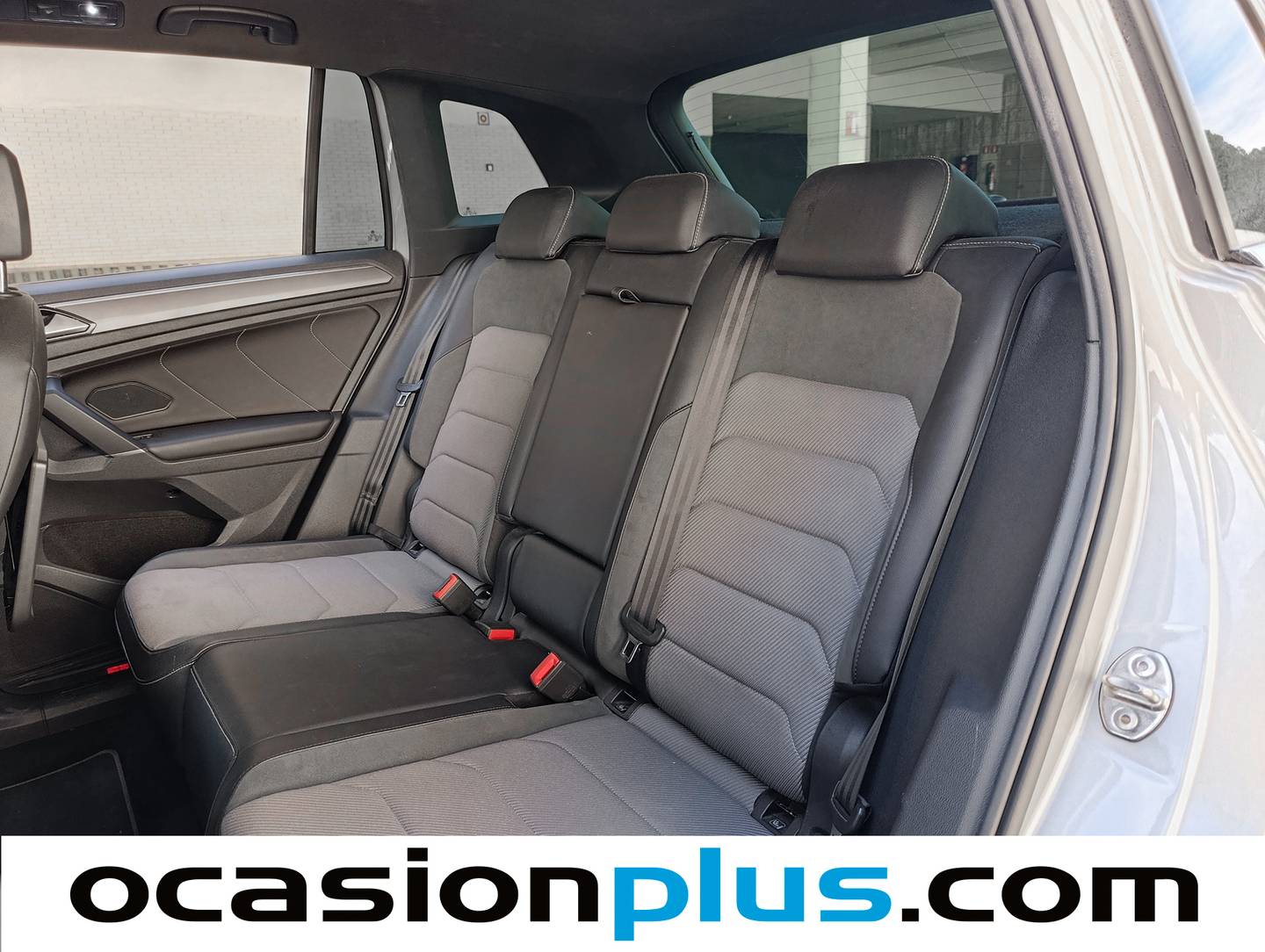 Foto asientos traseros Volkswagen Tiguan Volkswagen Tiguan Sport 2.0 TDI (150 CV) DSG Pack R Line