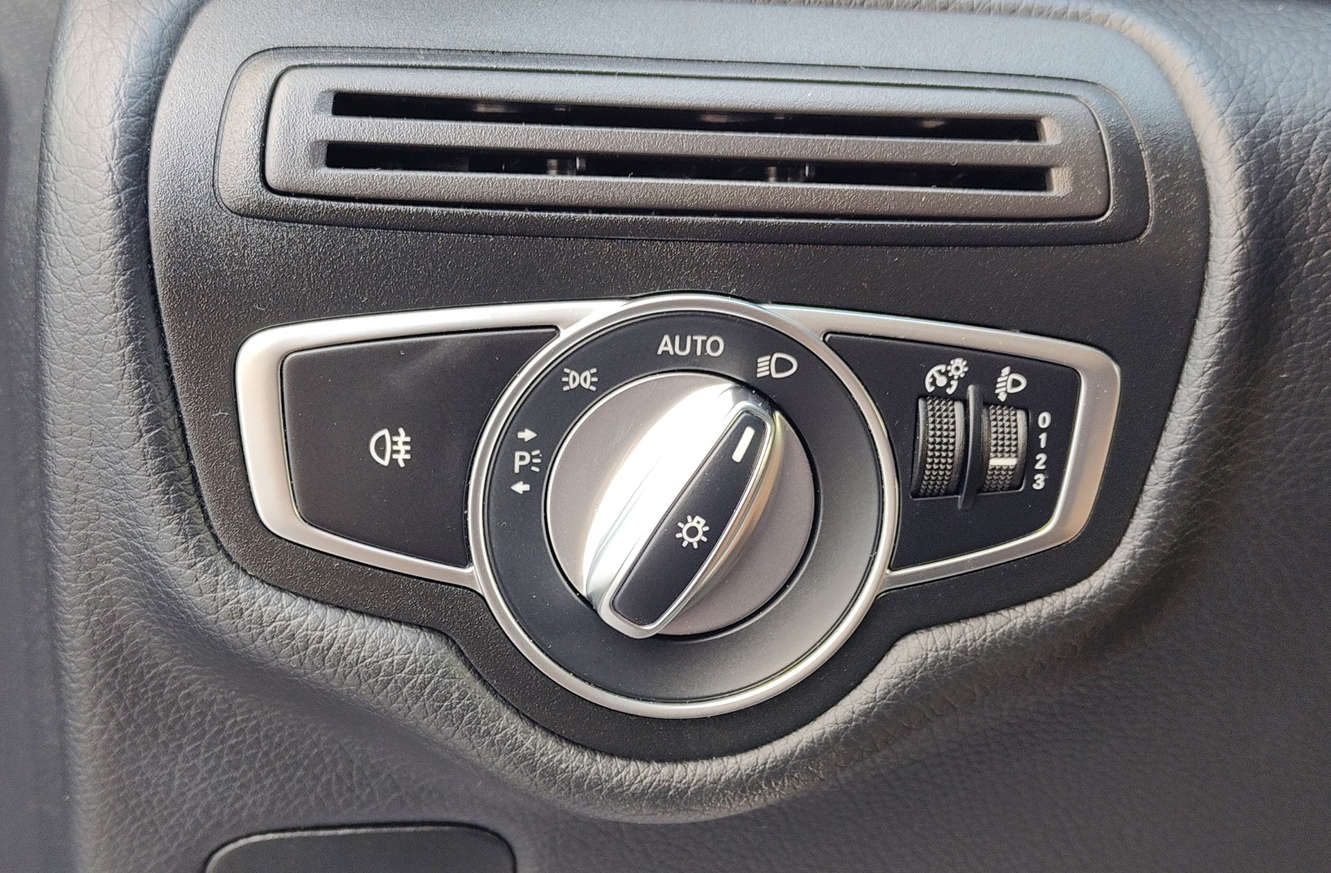 Mercedes-Benz Clase V V 220 d Largo - foto 27