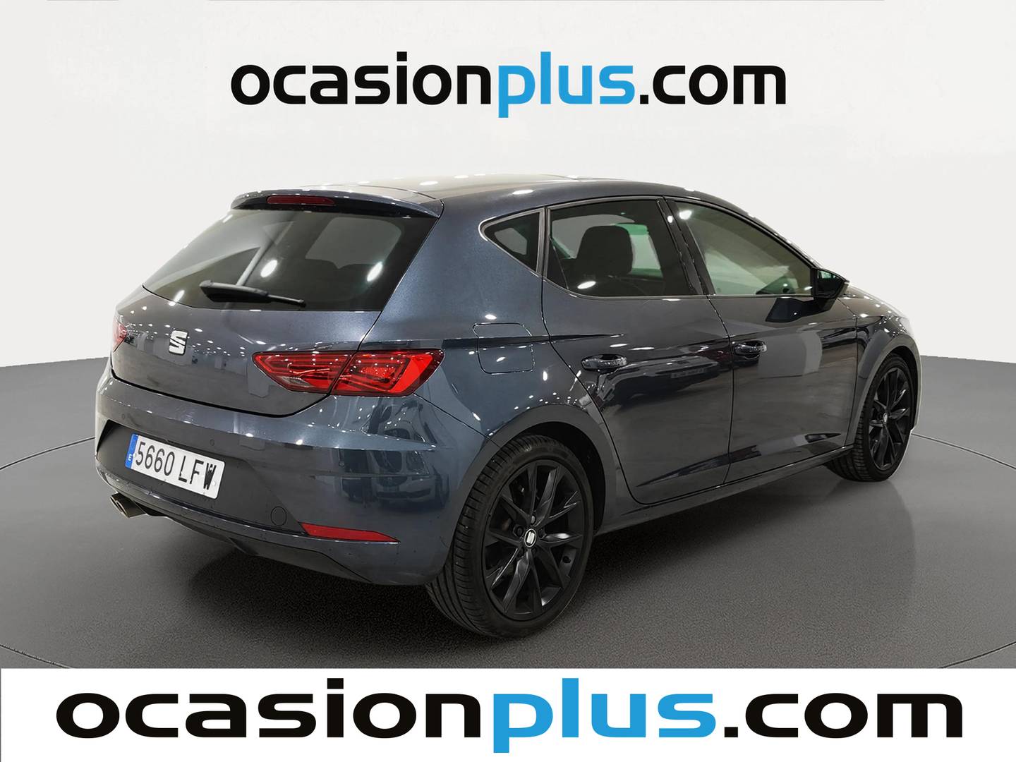 Foto trasera Seat León Seat León 1.5 TSI S&S FR Fast Edition Plus DSG (150 CV) derecha