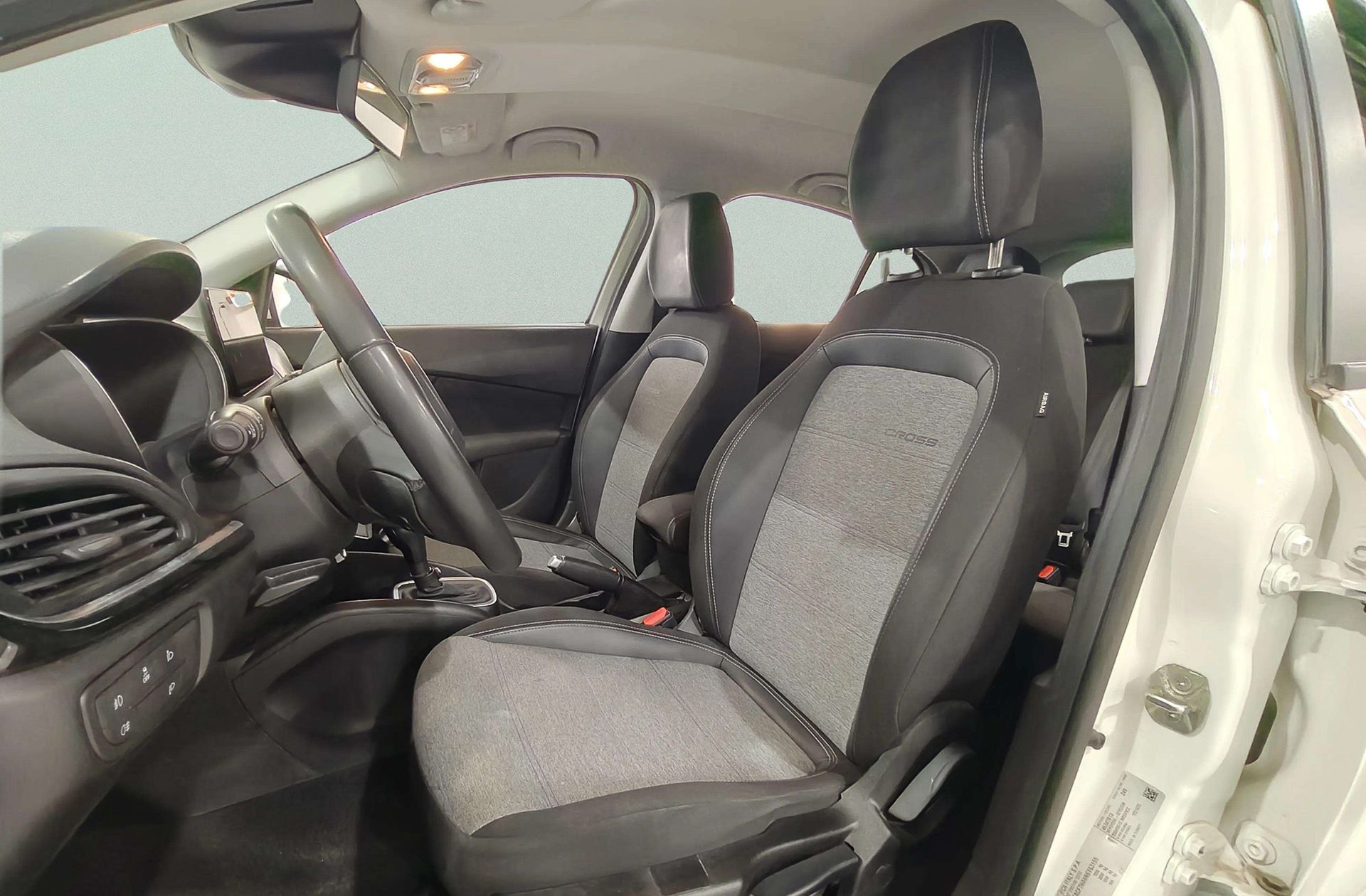 Fiat Tipo 1.5 Hybrid Cross DCT - foto 9