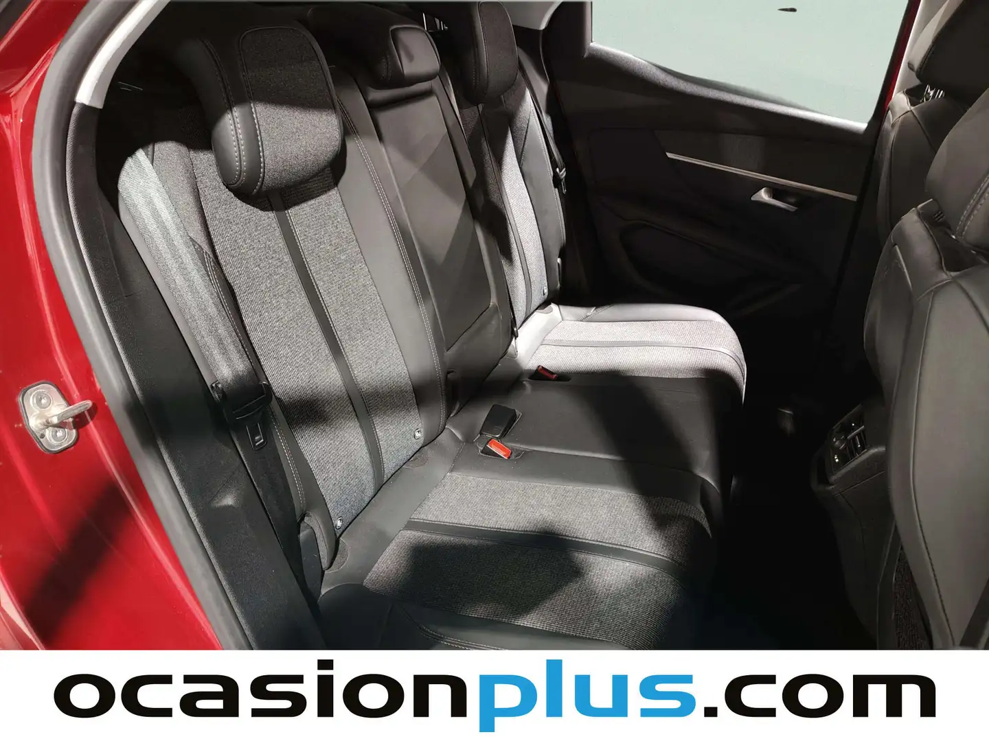 Foto Peugeot 3008 Peugeot 3008 PureTech 130 S&S Allure (130 CV)