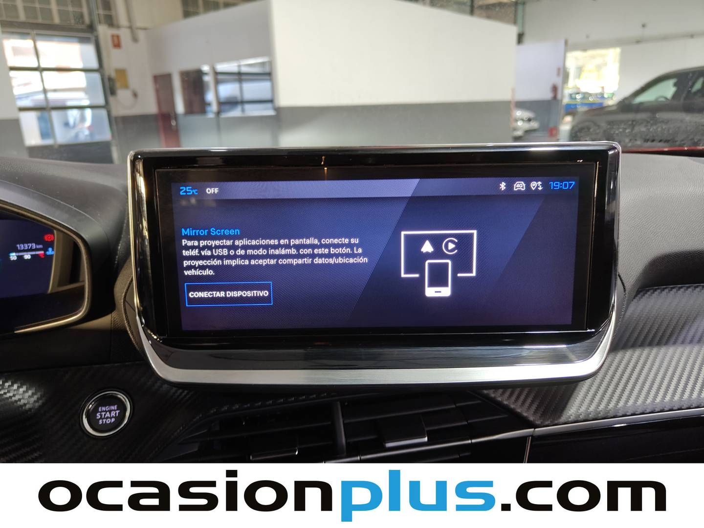 Foto Peugeot 2008 Peugeot 2008 Allure Hybrid eDCS6  (136 CV)