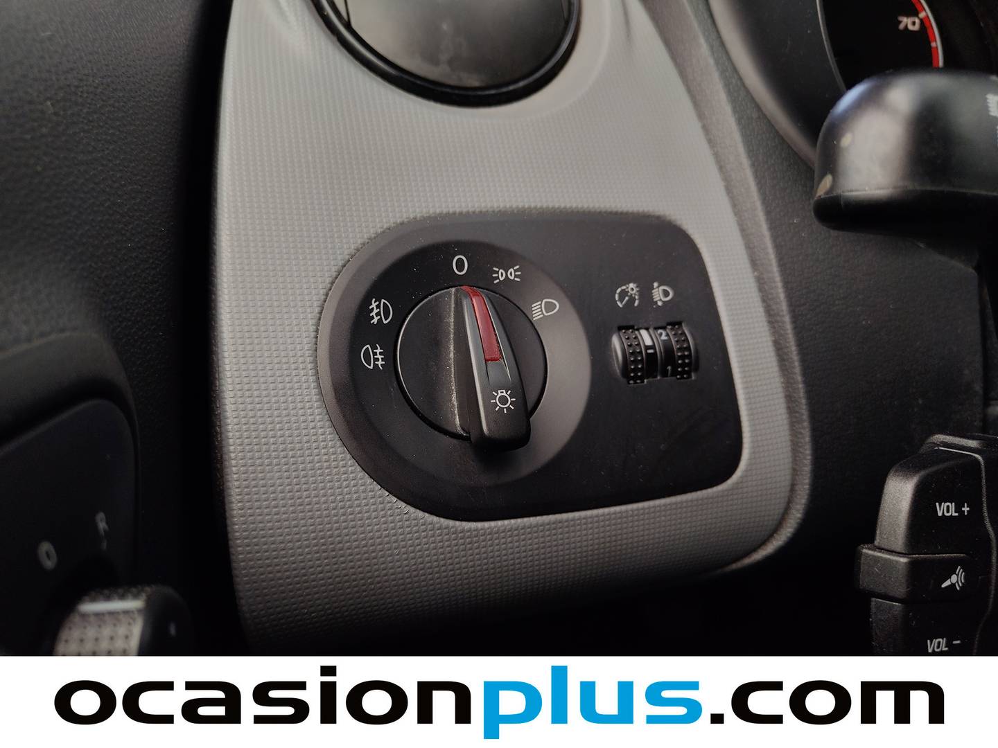 Equipamiento del Seat Ibiza Seat Ibiza SC SC 1.2 Reference (70 CV)