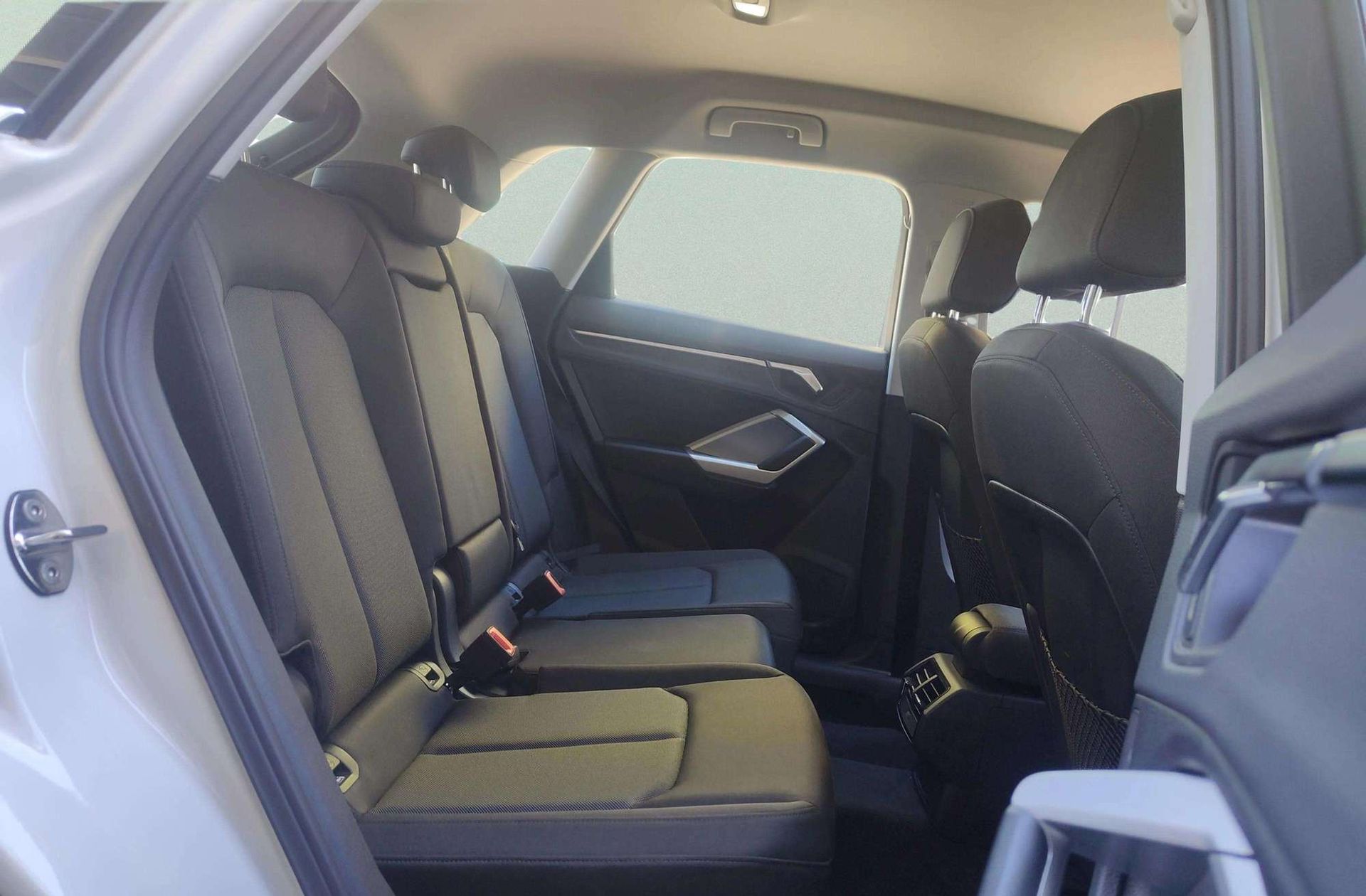 Audi Q3 Advanced 35 TFSI - foto 18