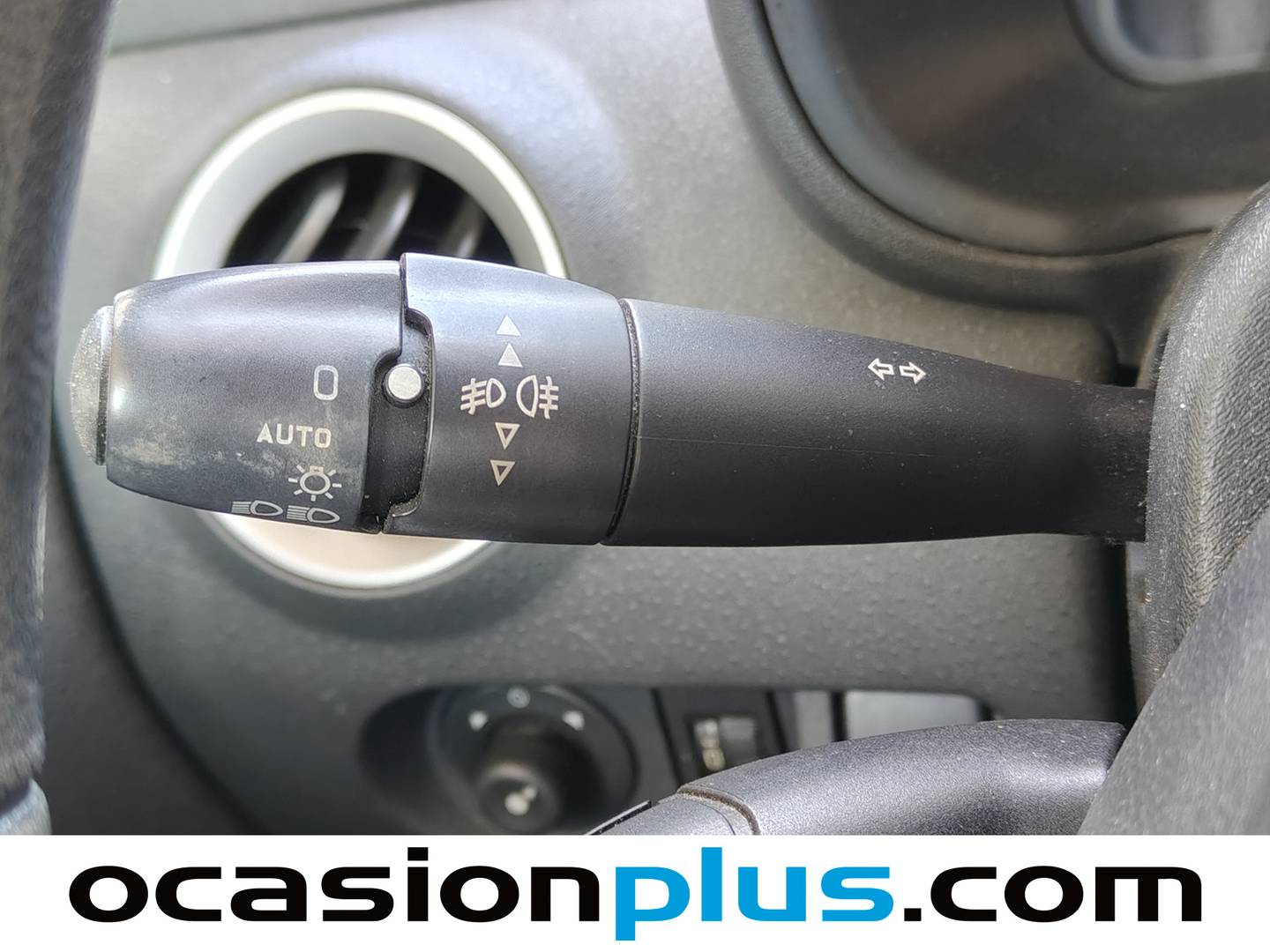 Citroën C3 Citroën C3 1.4i 16v Audace (90 CV) seminuevo