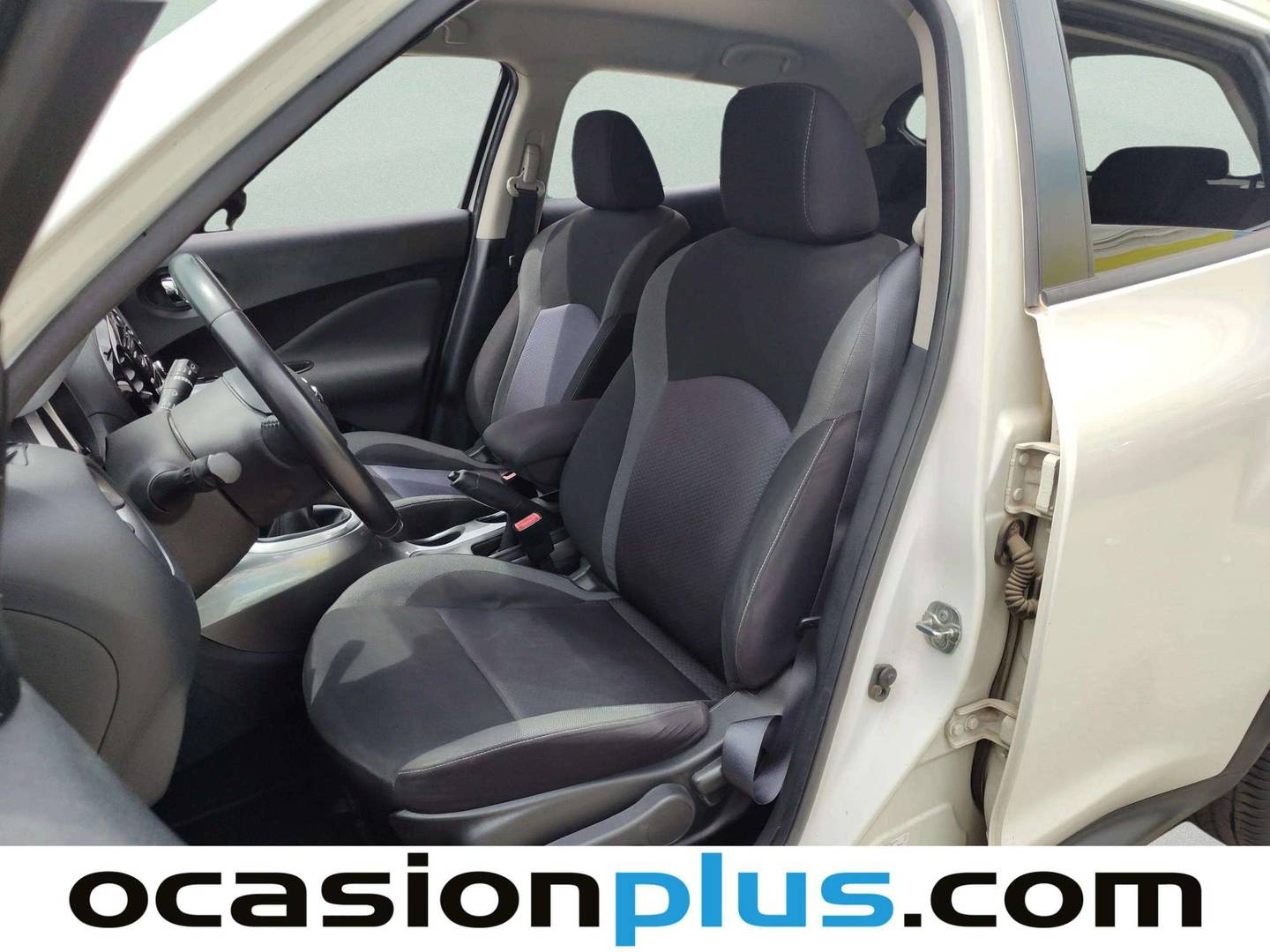 Foto asientos delanteros Nissan JUKE Nissan Juke 1.2 DIG-T Acenta 4x2 (115 CV)