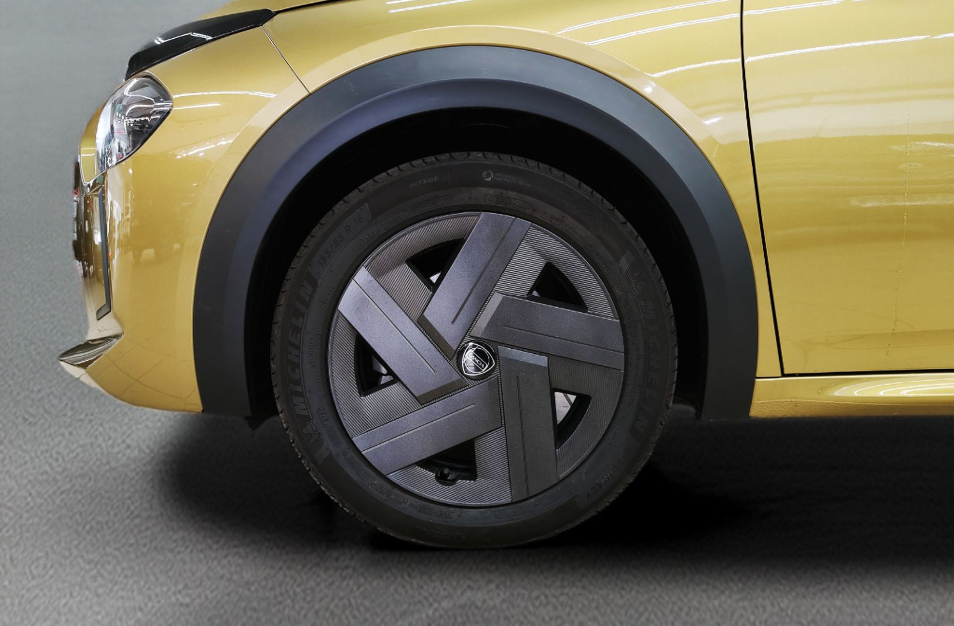 Lancia Ypsilon Hybrid - foto 37