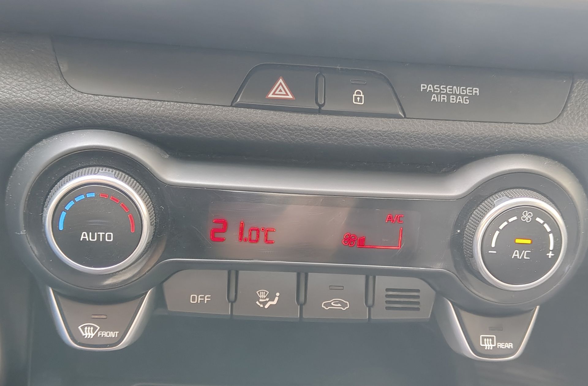 Kia Stonic 1.2 DPi Drive - foto 27