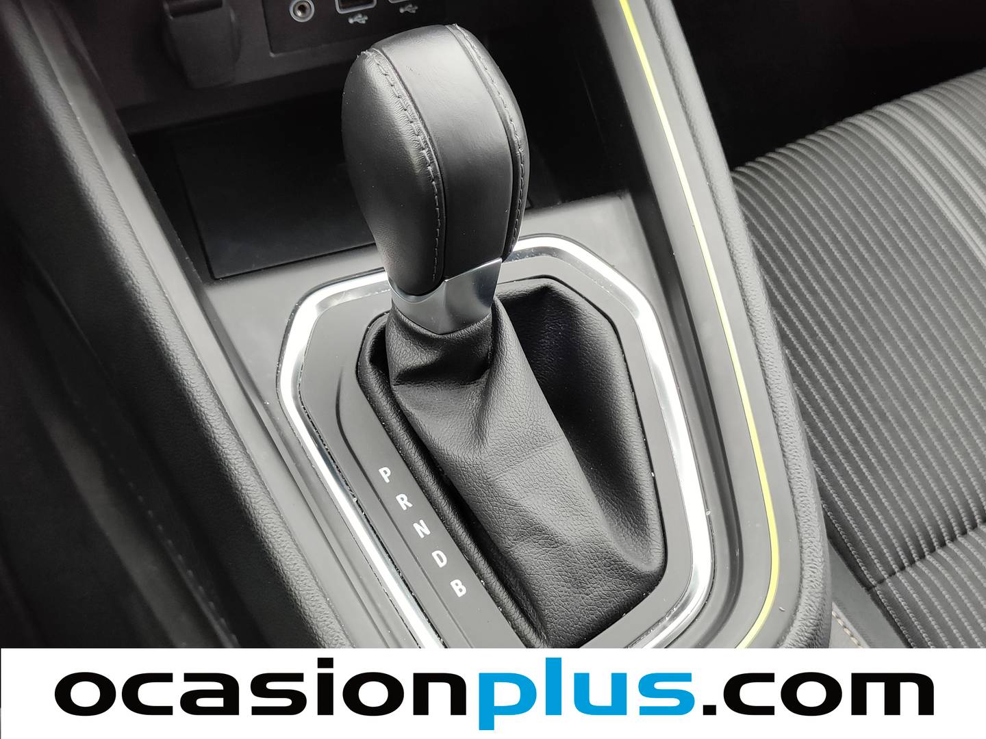 Foto Renault Clio Renault Clio E-Tech Enginereed Híbrido (140CV)