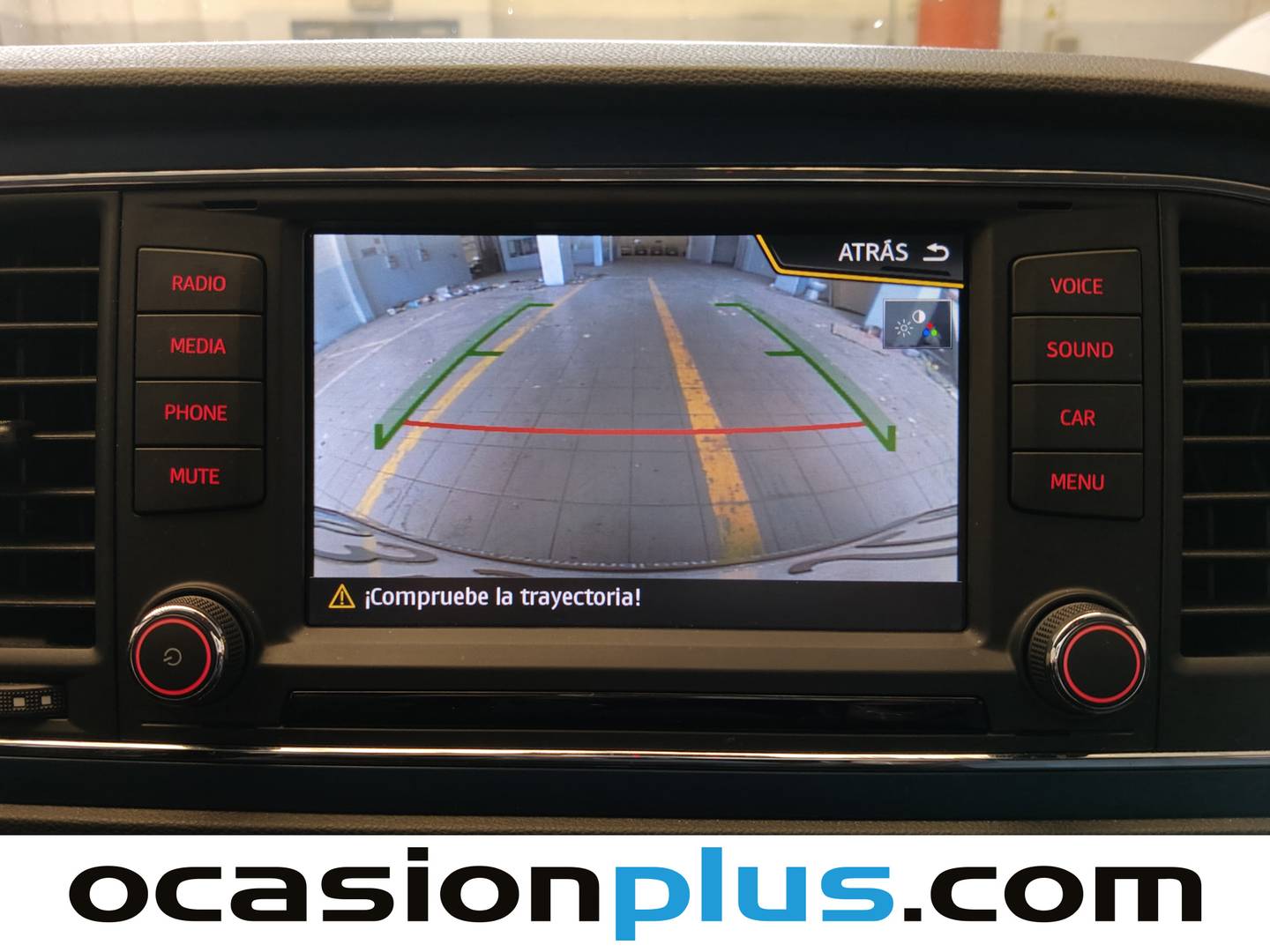 Equipamiento del Seat León Seat León 2.0 TDI S&S Style Connect (150 CV)