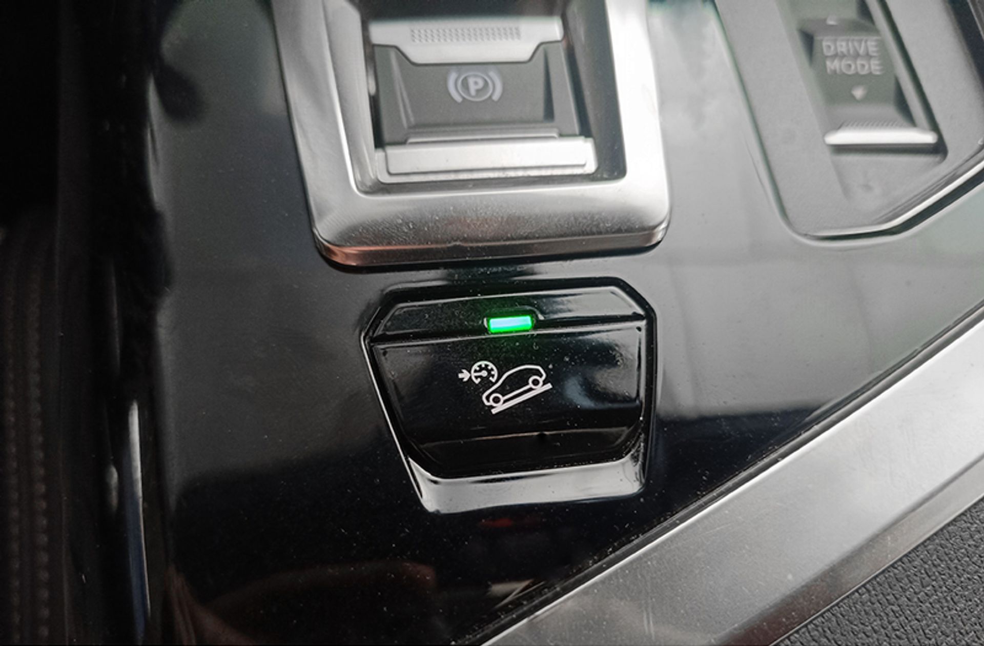 Peugeot 3008 300 GT e-EAT8 - foto 36