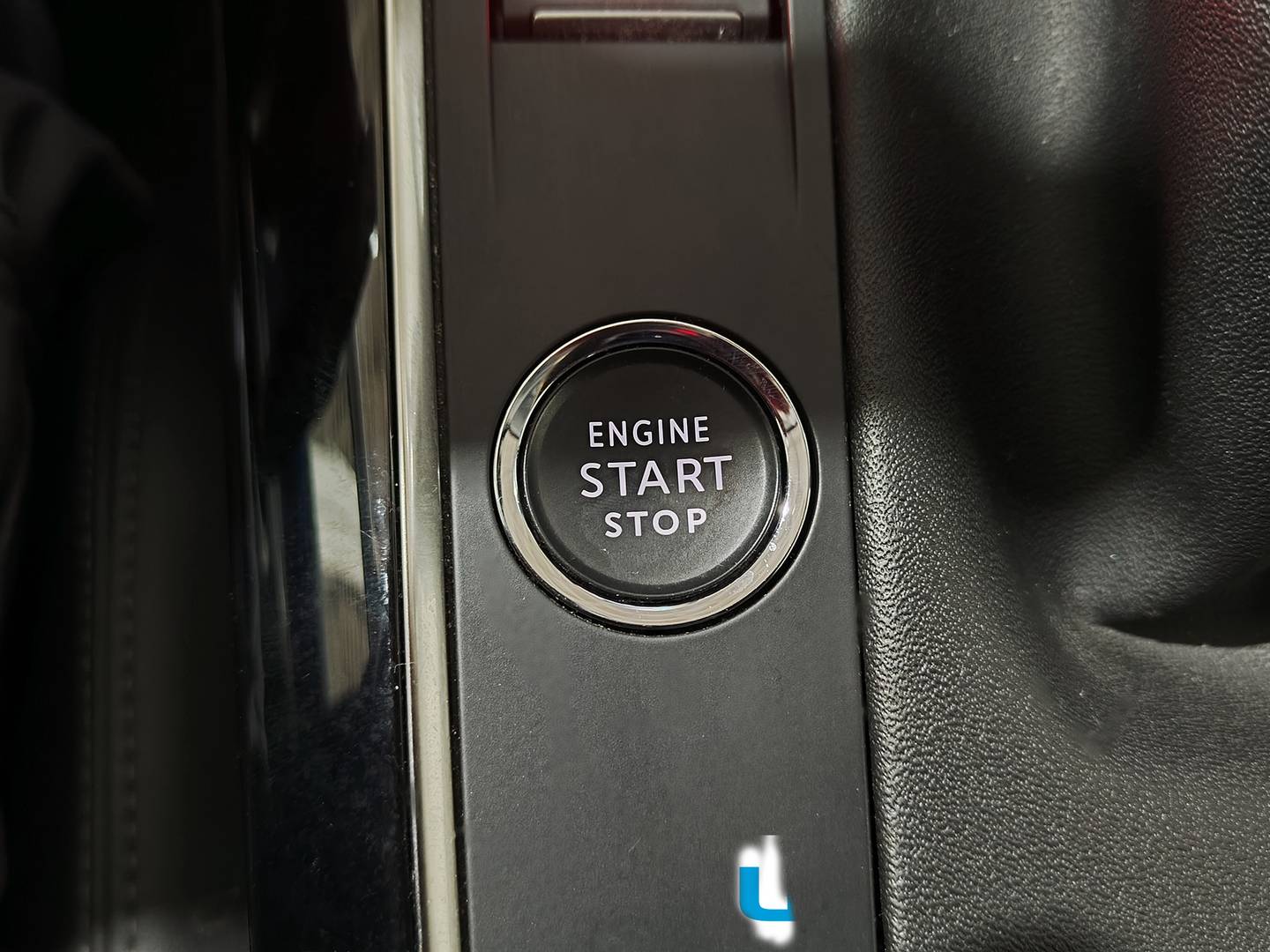 Peugeot 3008 Peugeot 3008 PureTech 130 S&S Allure (130 CV) seminuevo