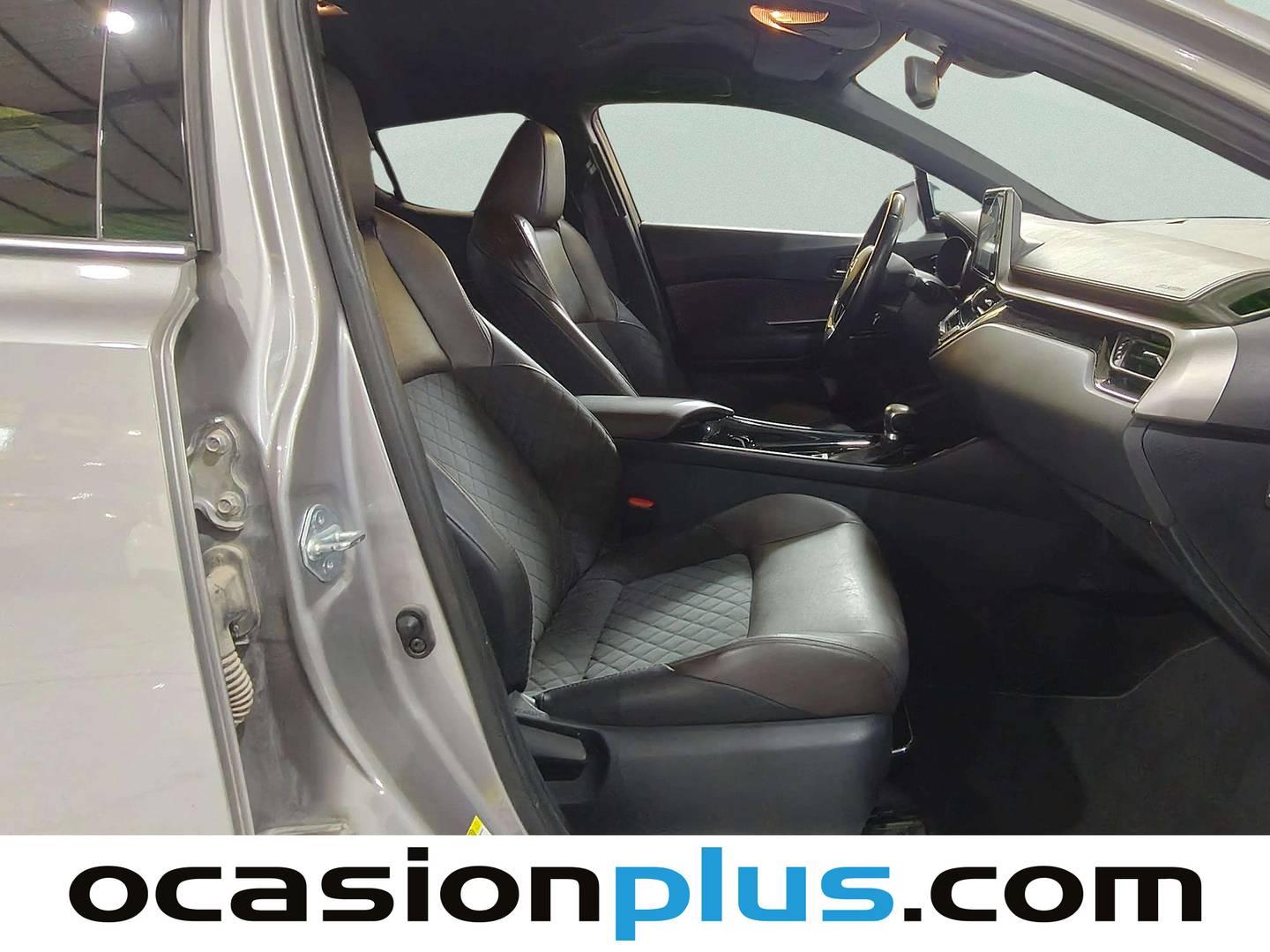 Toyota C-HR Toyota C-HR 1.8 125H Advance (122 CV) automático