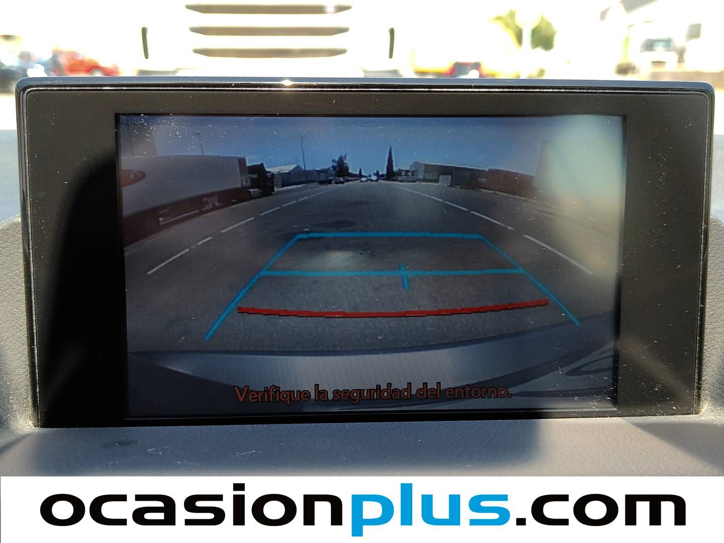 Equipamiento del Lexus CT Lexus CT 200h Executive (136 CV)