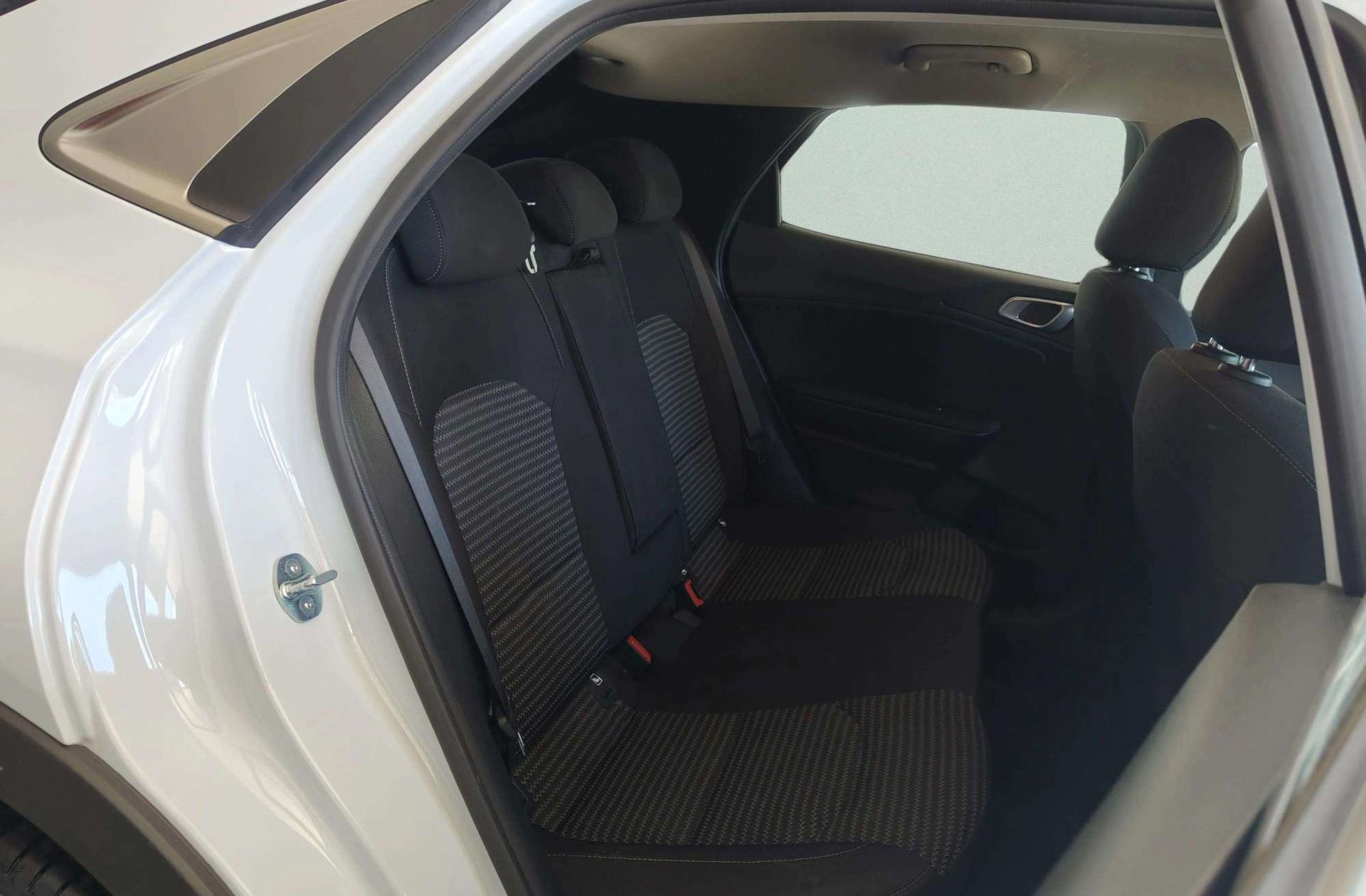 Kia XCeed 1.0 T-GDi Drive - foto 19