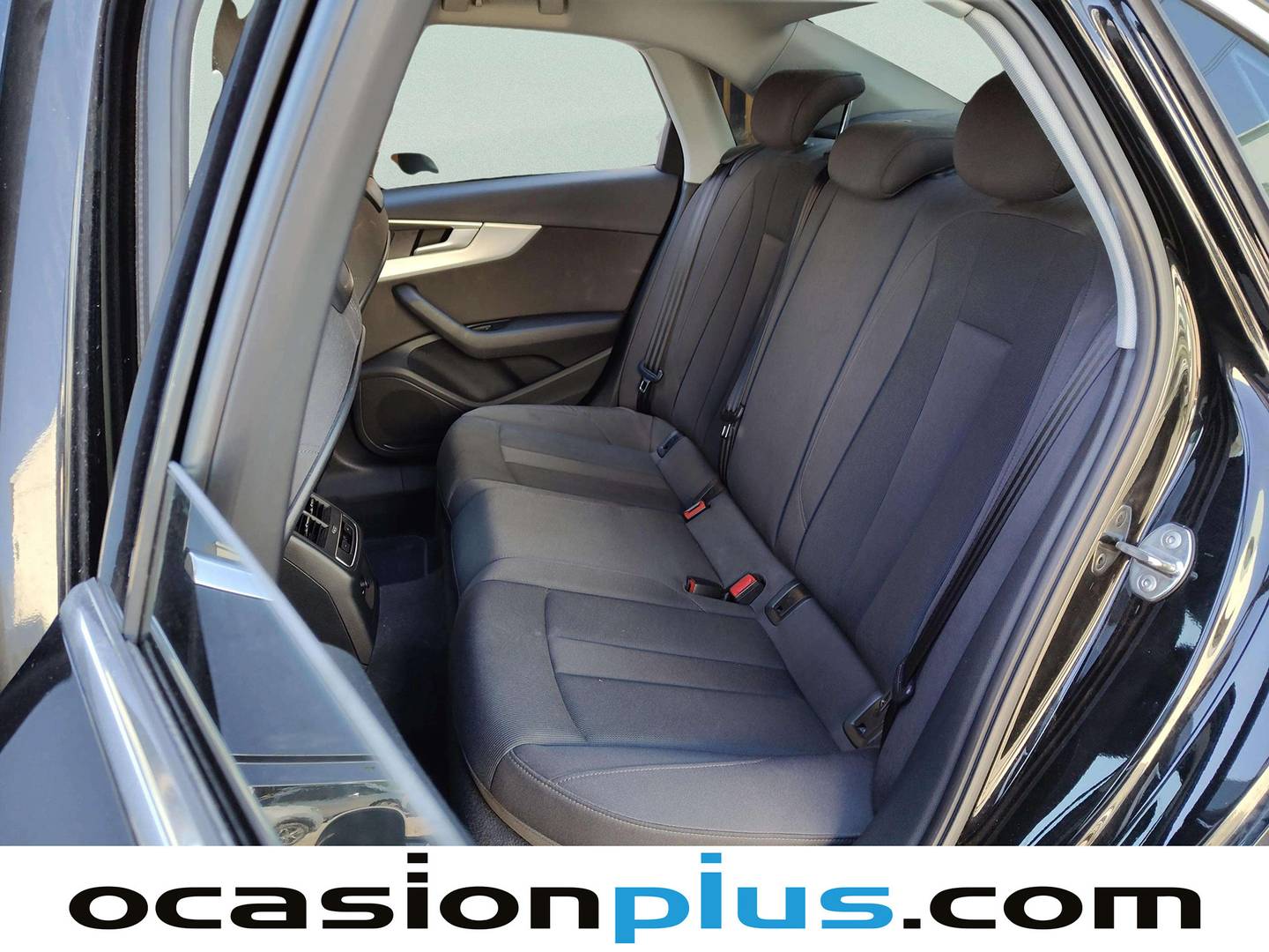 Foto asientos traseros Audi A4 Audi A4 S line 35 TDI (150 CV) S tronic