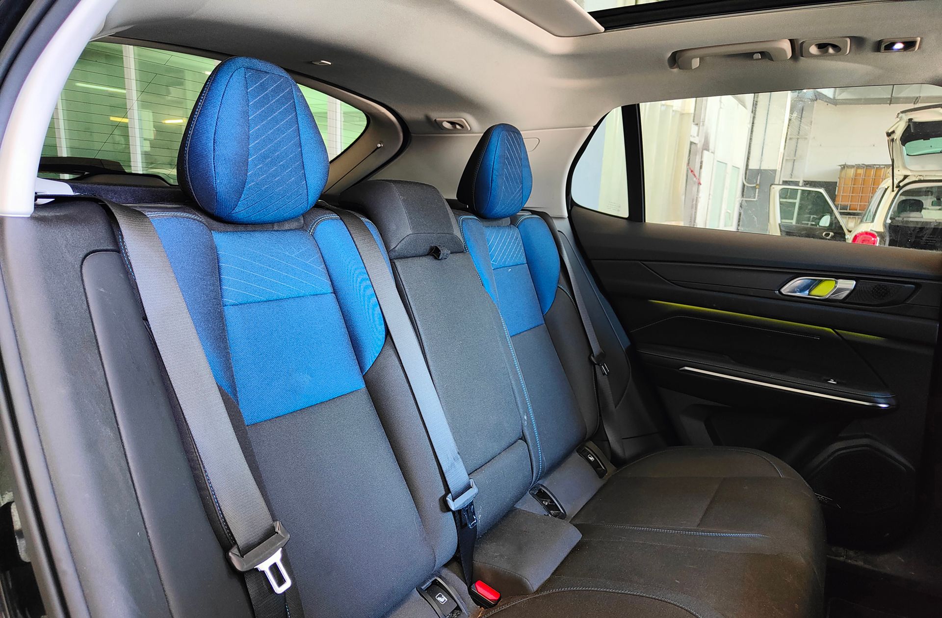 Lynk & Co 01 1.5 PHEV - foto 20