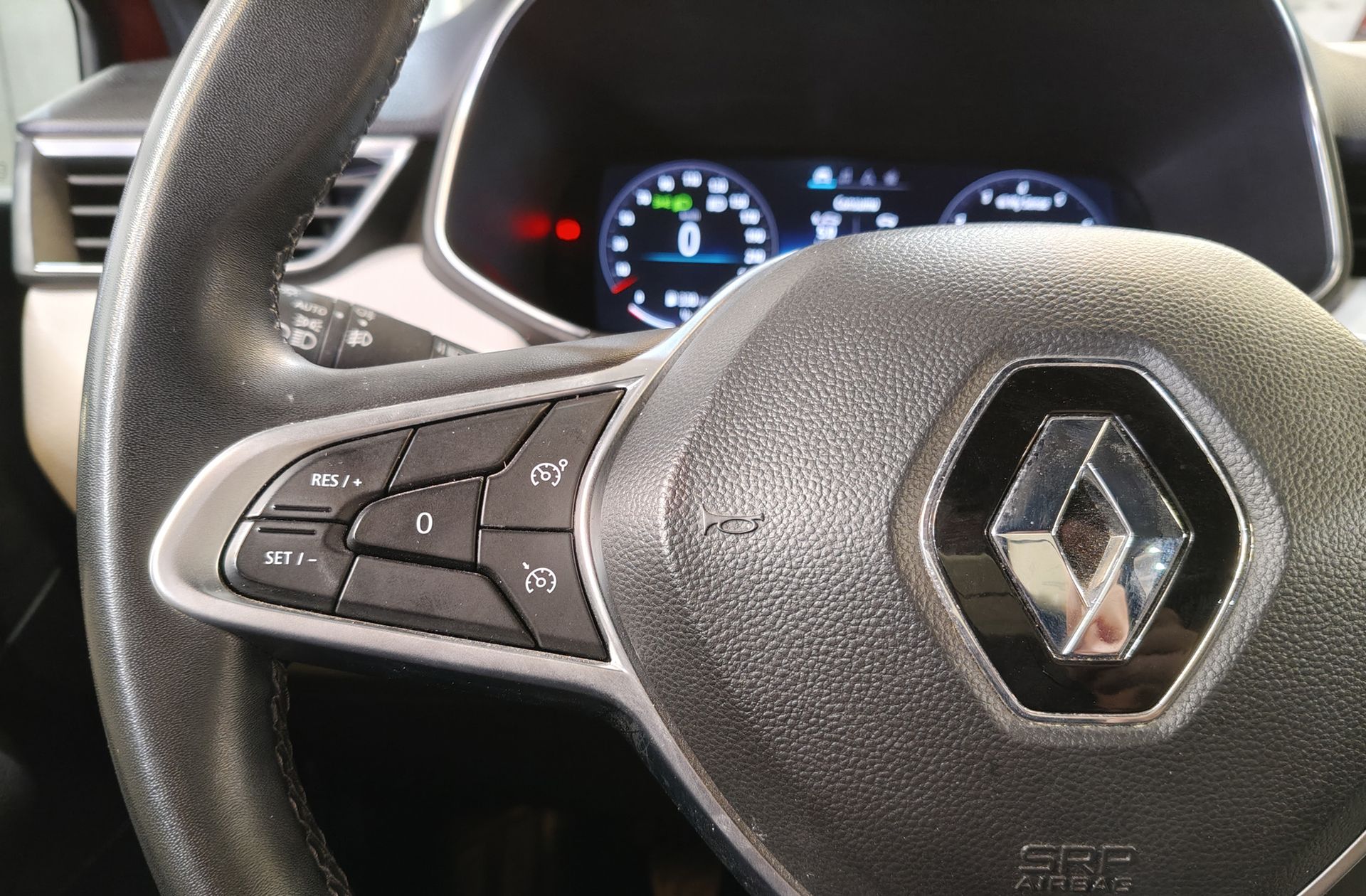 Renault Clio Techno TCe - foto 26