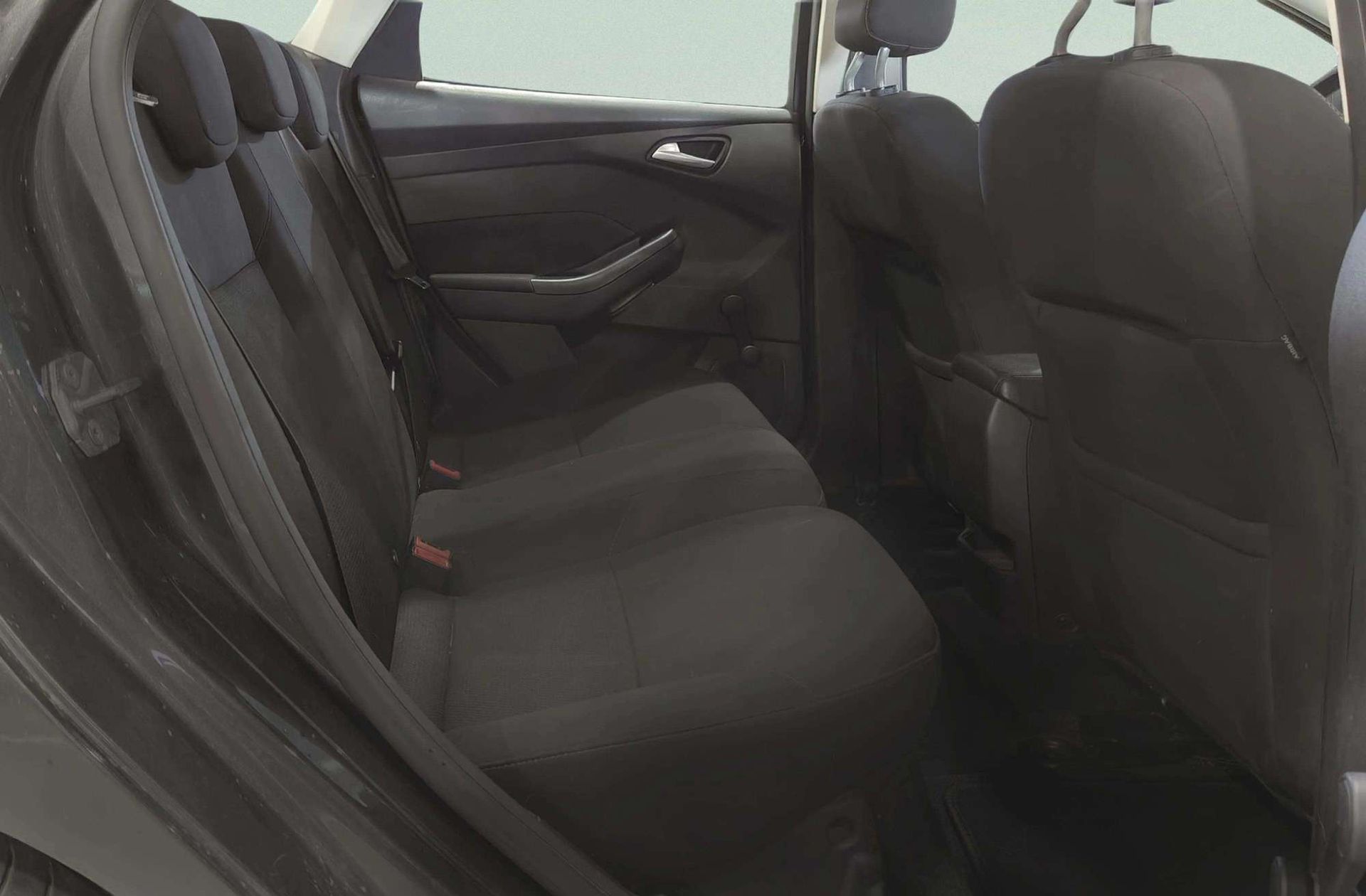 Ford Focus 1.0 EcoBoost Trend+ - foto 13