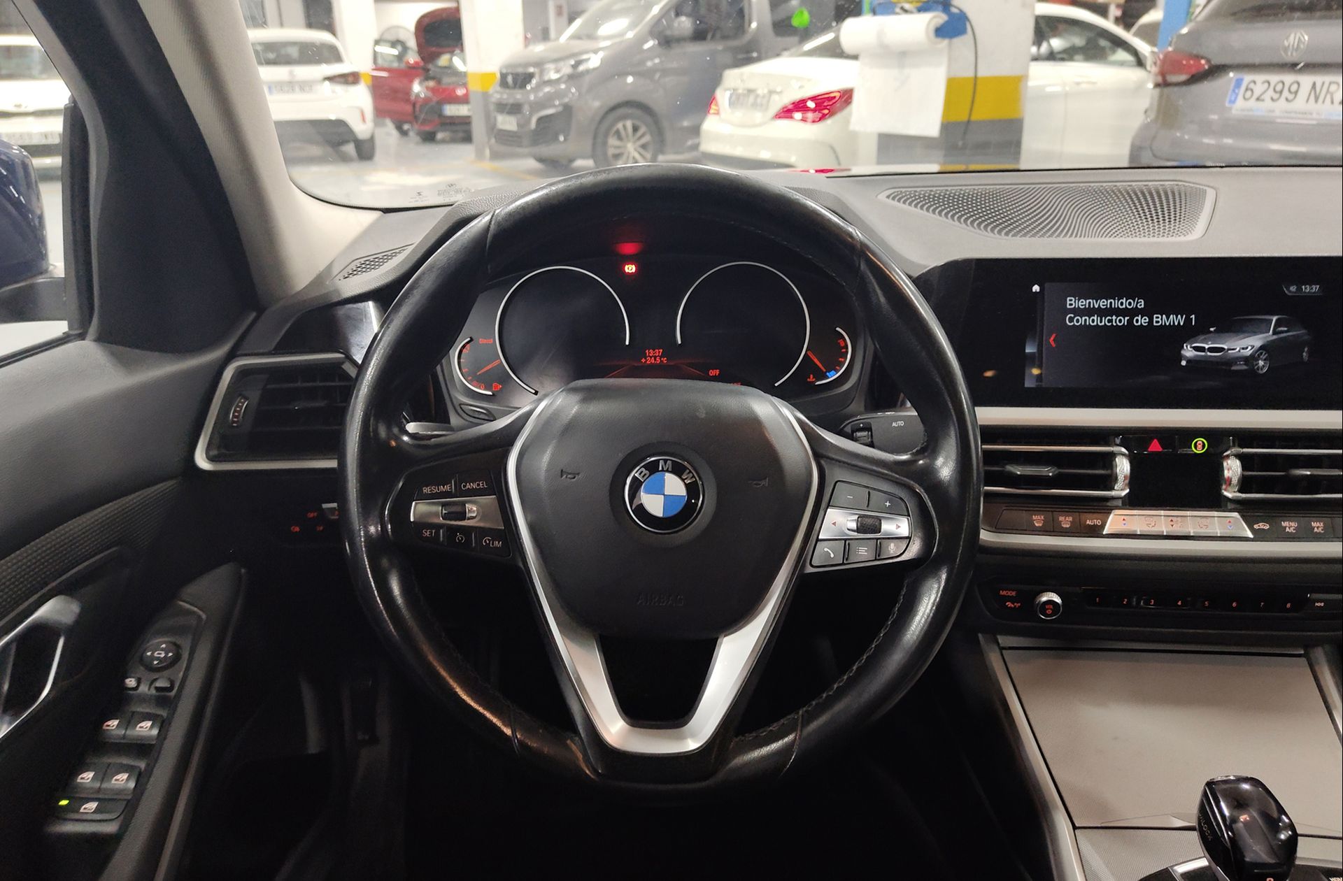 BMW Serie 3 318d - foto 21
