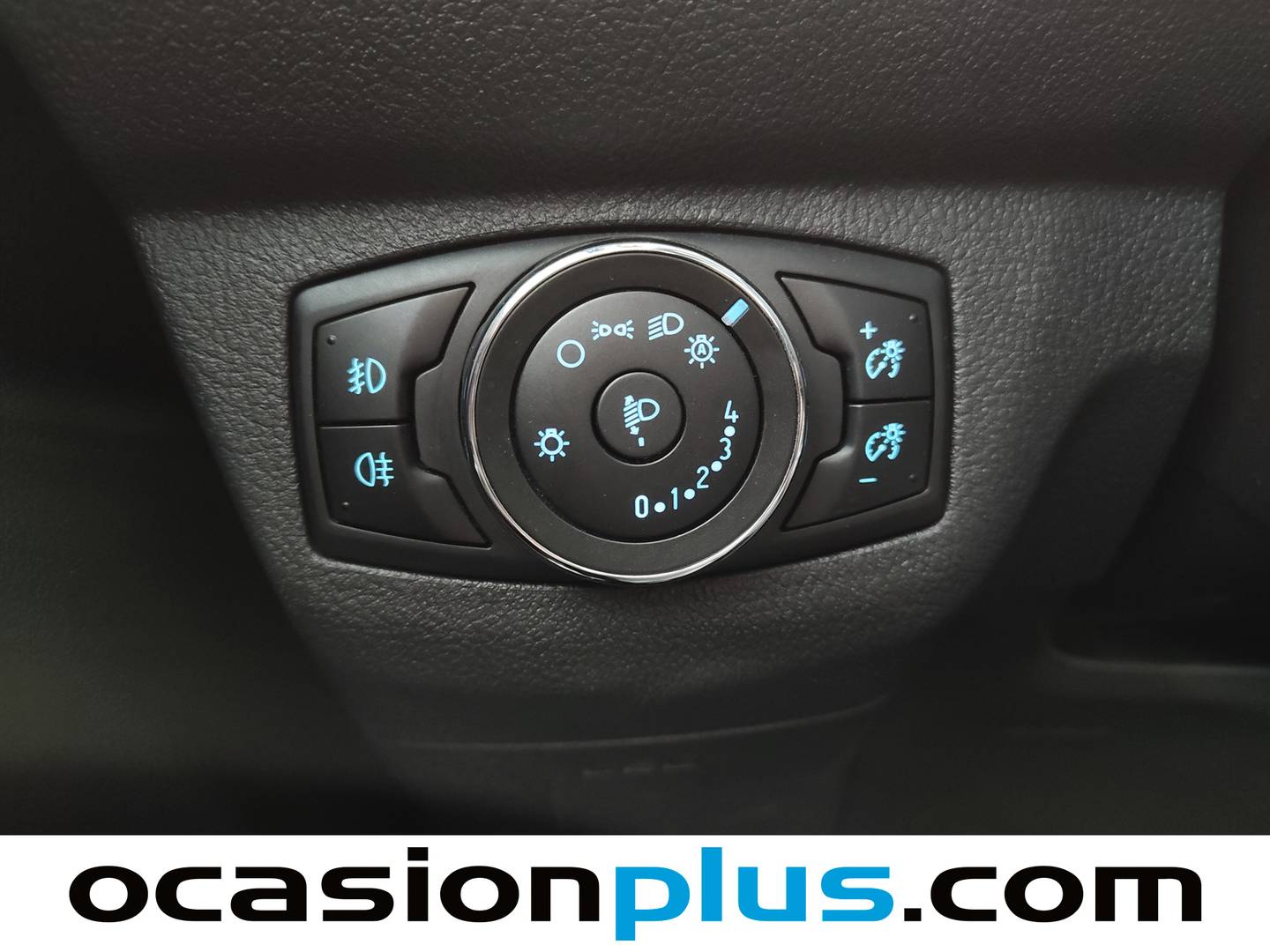 Ford Tourneo Courier Ford Tourneo Courier 1.5 TDCi Titanium (100 CV) de ocasión
