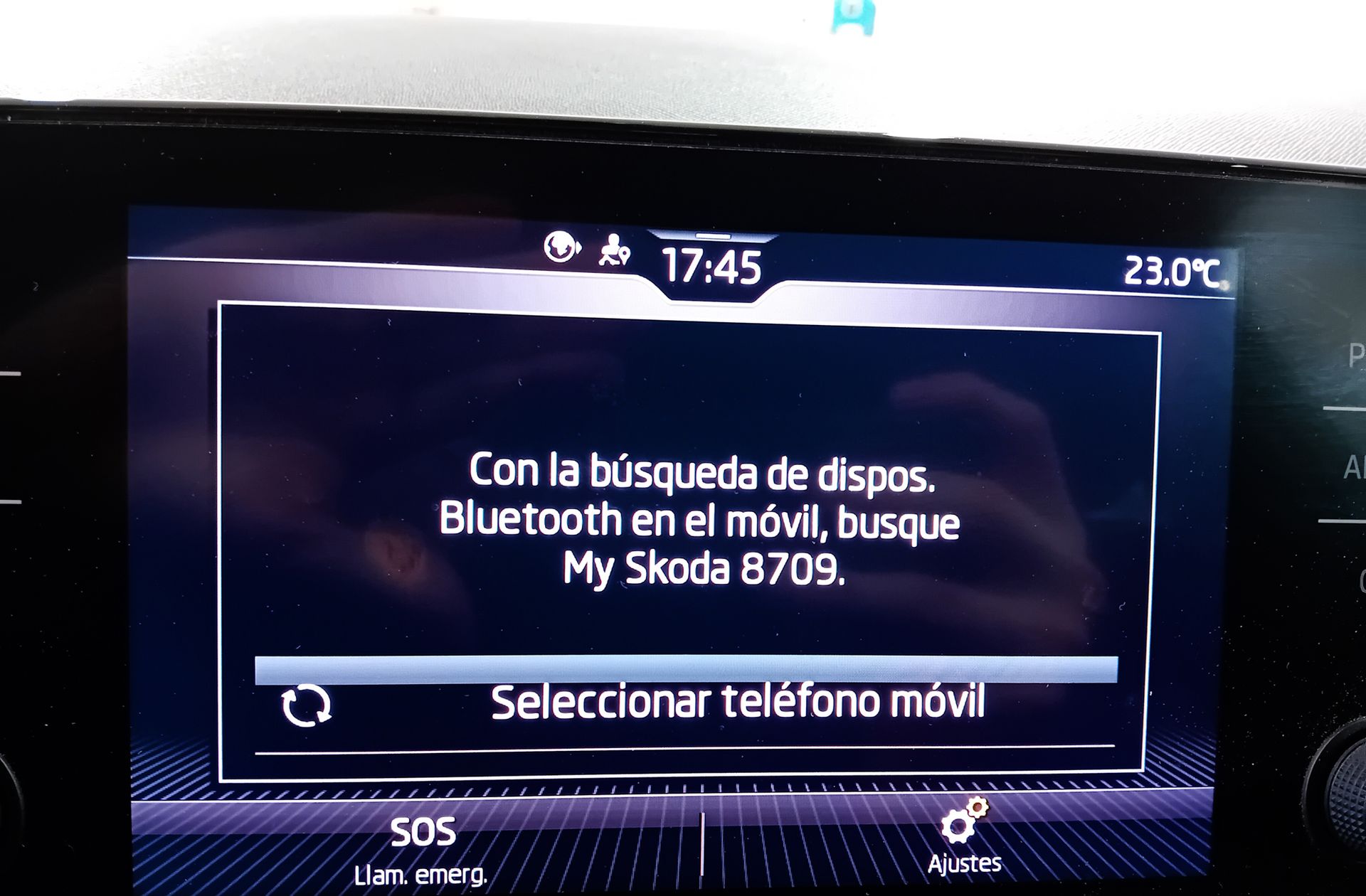 Škoda Fabia 1.0 TSI Ambition - foto 27