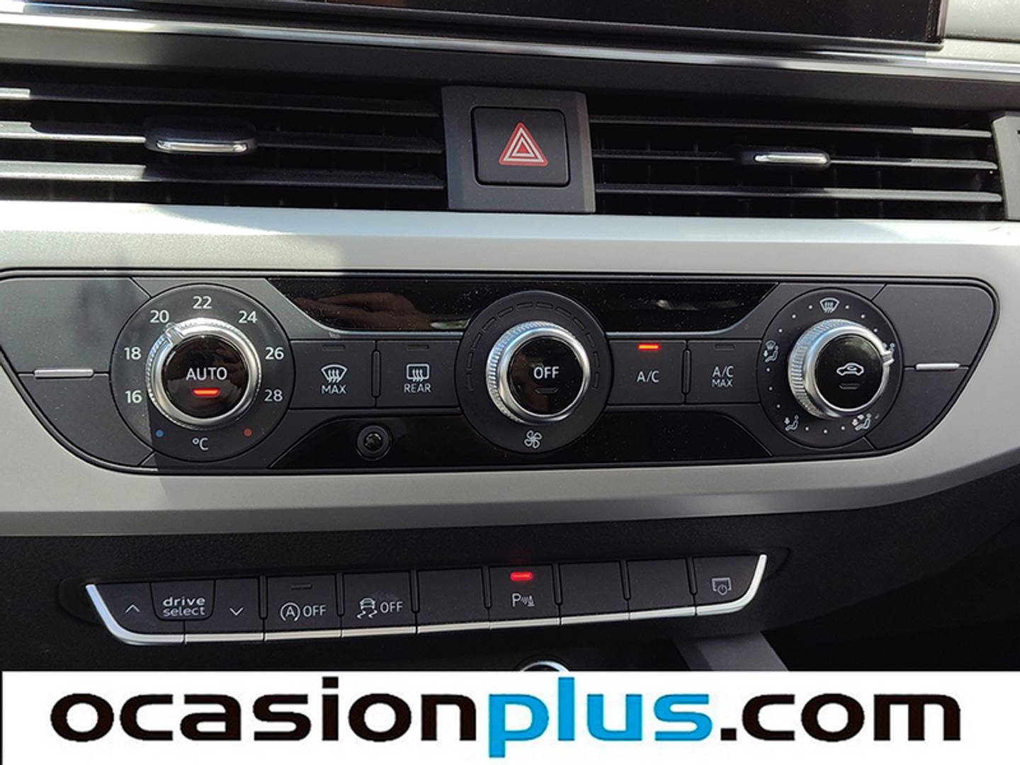 Foto Audi A4 Audi A4 Avant Advanced 35 TDI (163 CV) S tronic