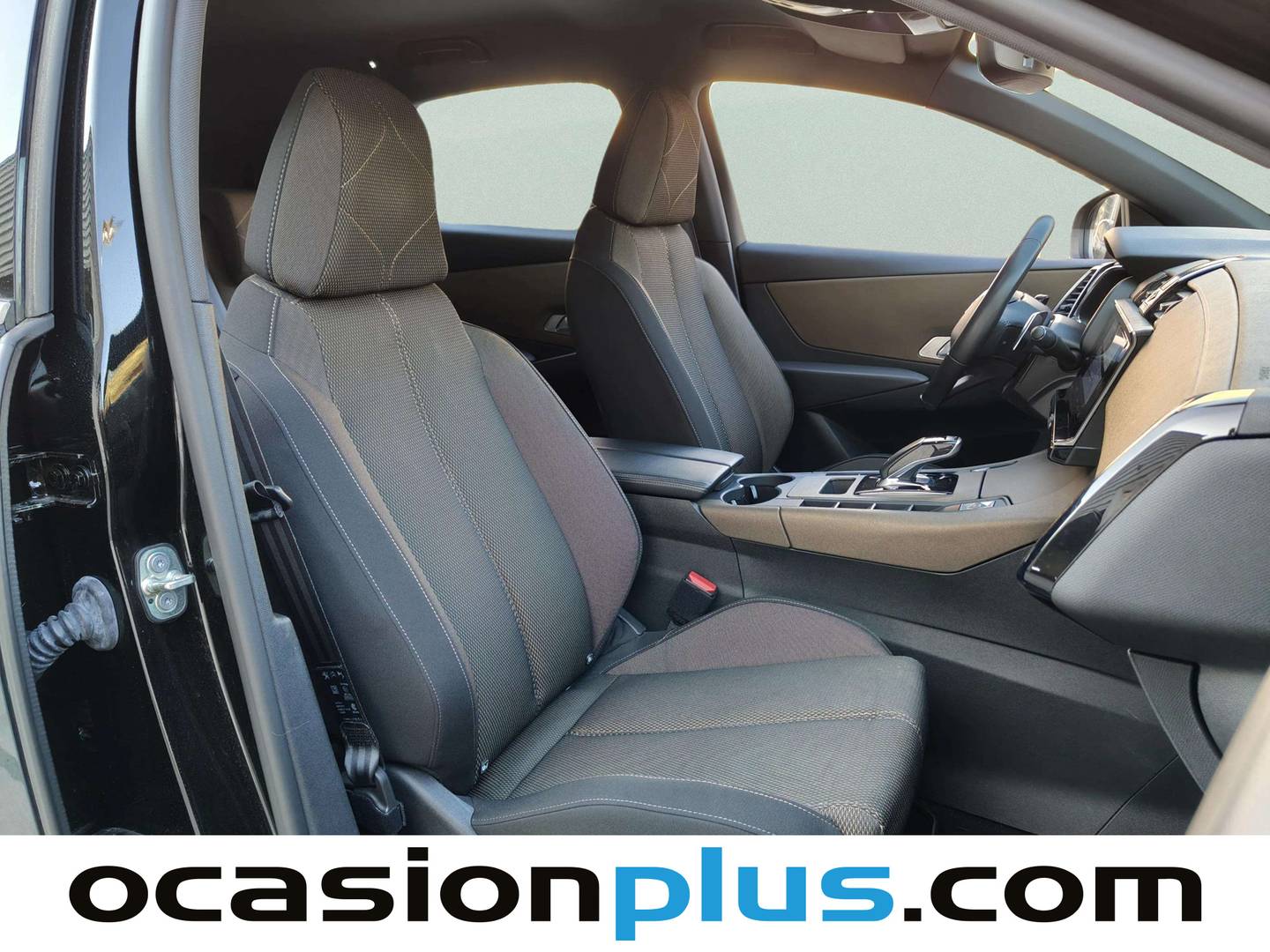 DS DS 7 Crossback DS DS7 Crossback BlueHDi 130 DE Bastille + AT (130 CV) diésel