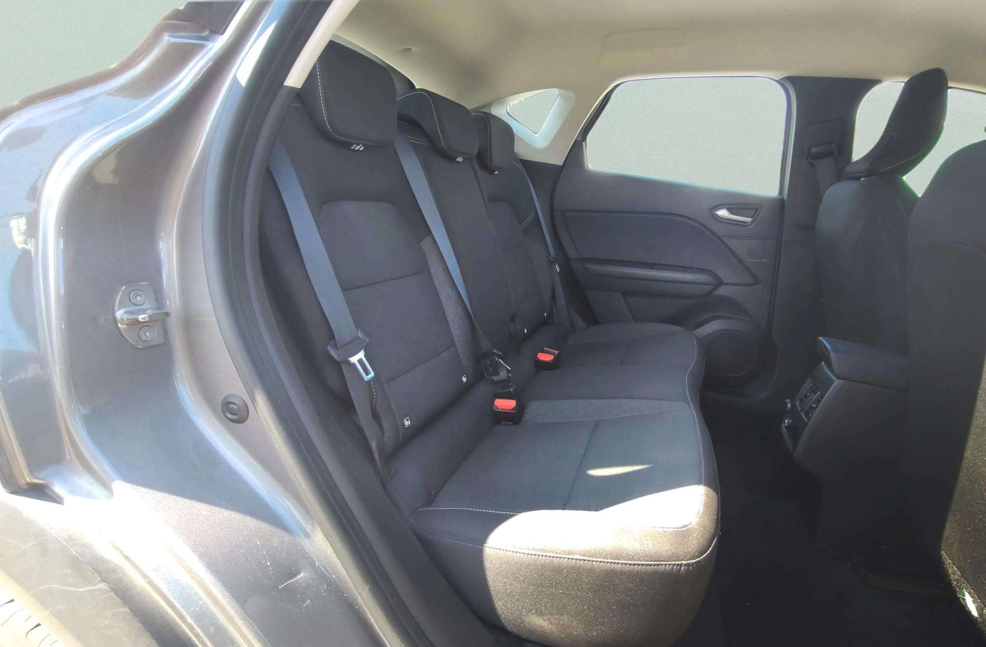 Renault Captur Evolution TCe - foto 20