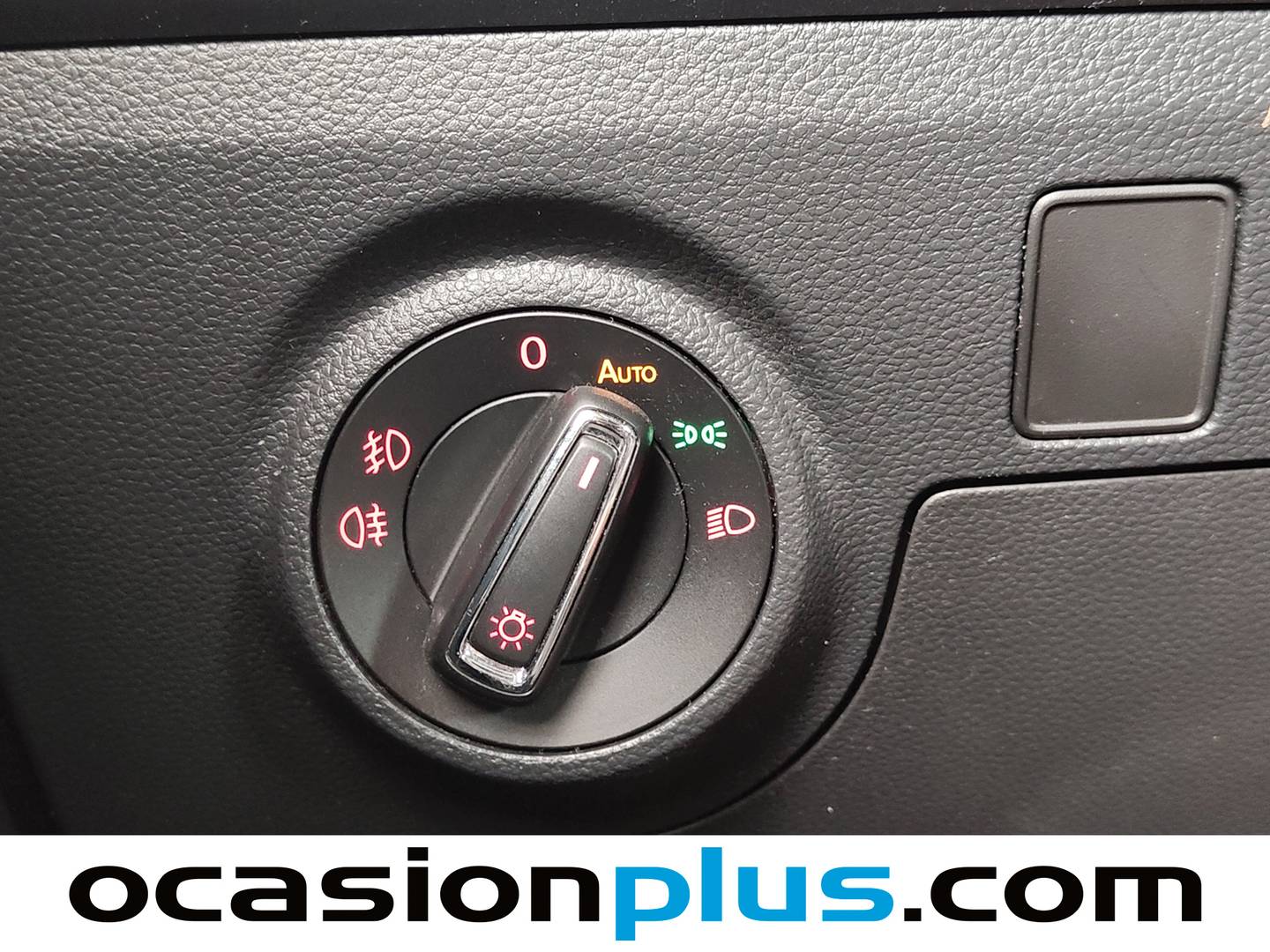 Seat Arona Seat Arona 1.6 TDI Ecomotive S&S Style (95 CV) de segunda mano