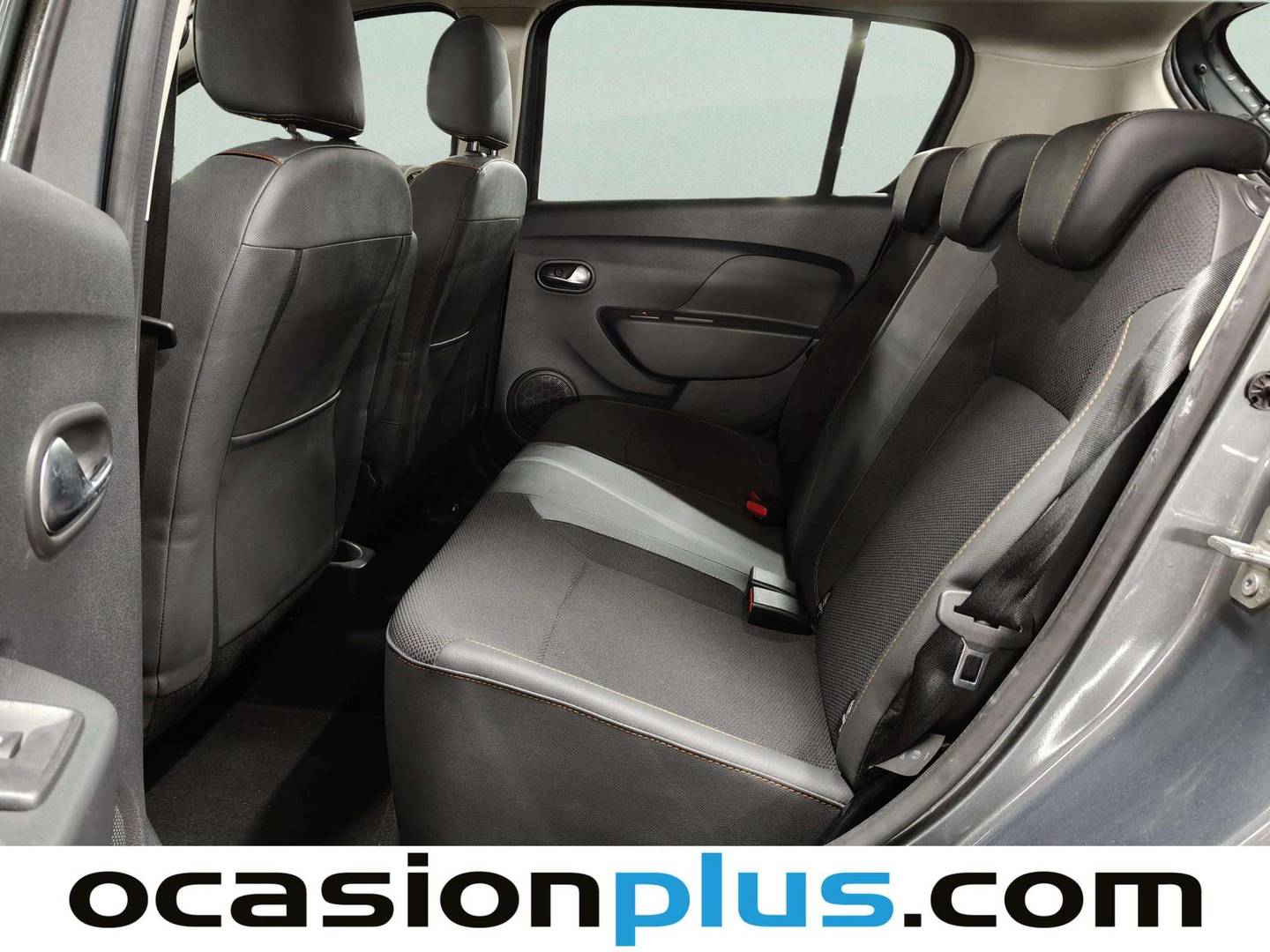 Foto asientos traseros Dacia Sandero Dacia Sandero Serie Limitada Trotamundos TCe (90 CV)
