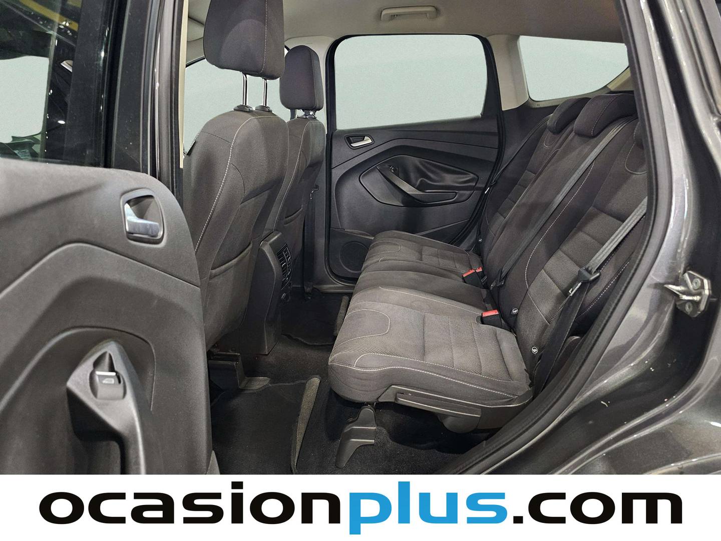 Foto asientos traseros Ford Kuga Ford Kuga 2.0 TDCI S&S Trend 4x2 (120 CV)