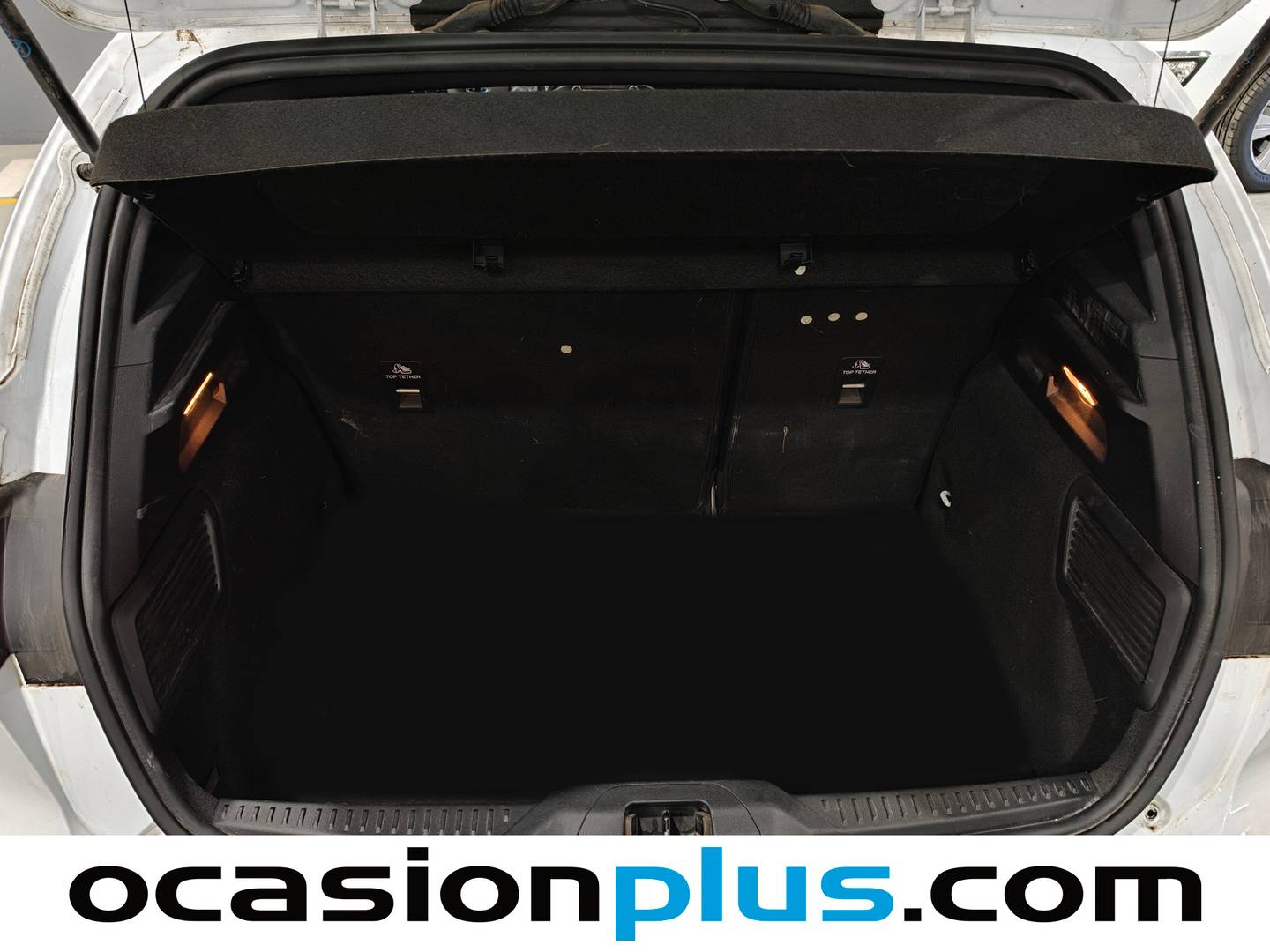 Fotos maletero Ford Focus Ford Focus 1.5 Ecoblue ST-Line (120 CV)