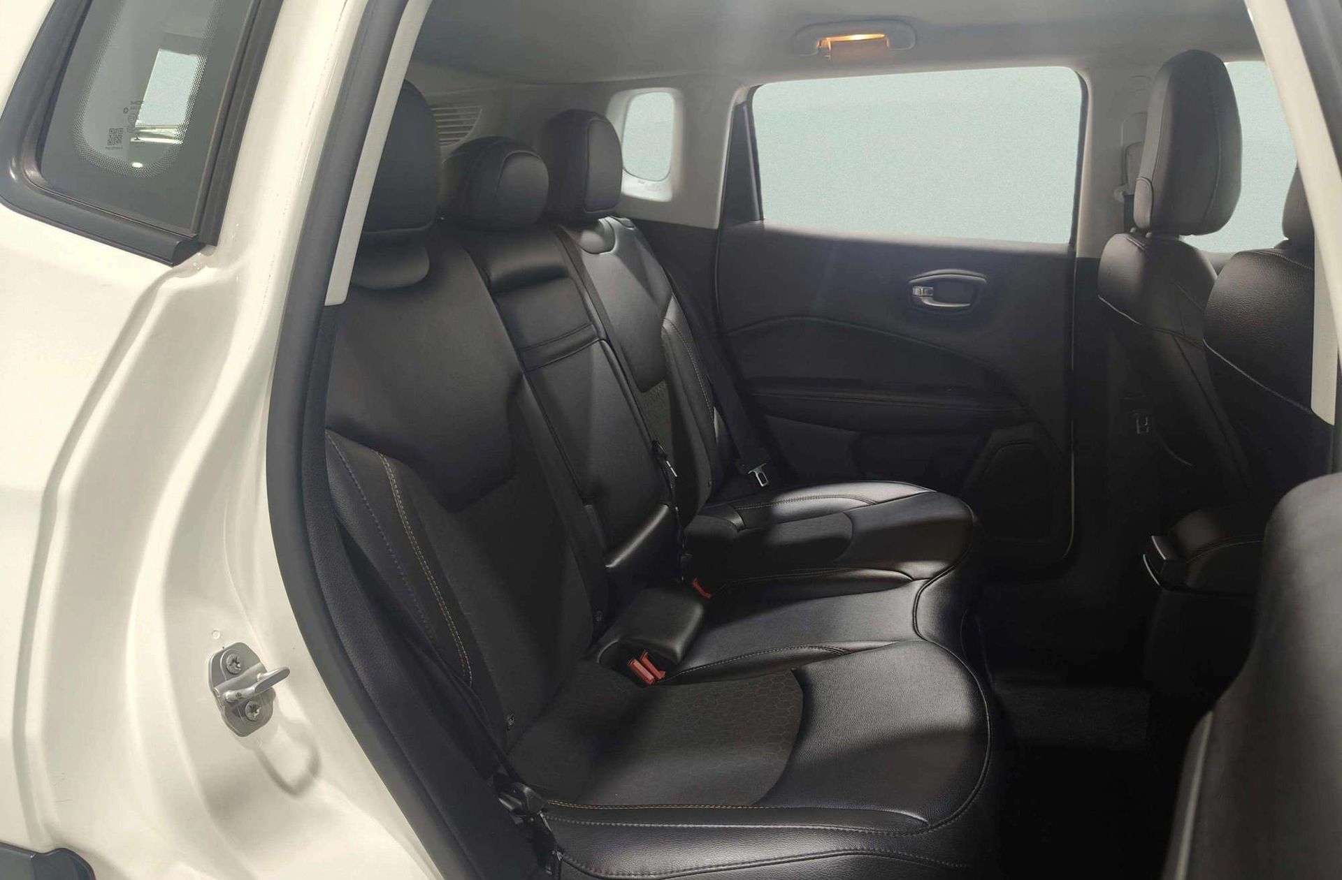 Jeep Compass 1.4 MultiAir Longitude 4x2 - foto 19