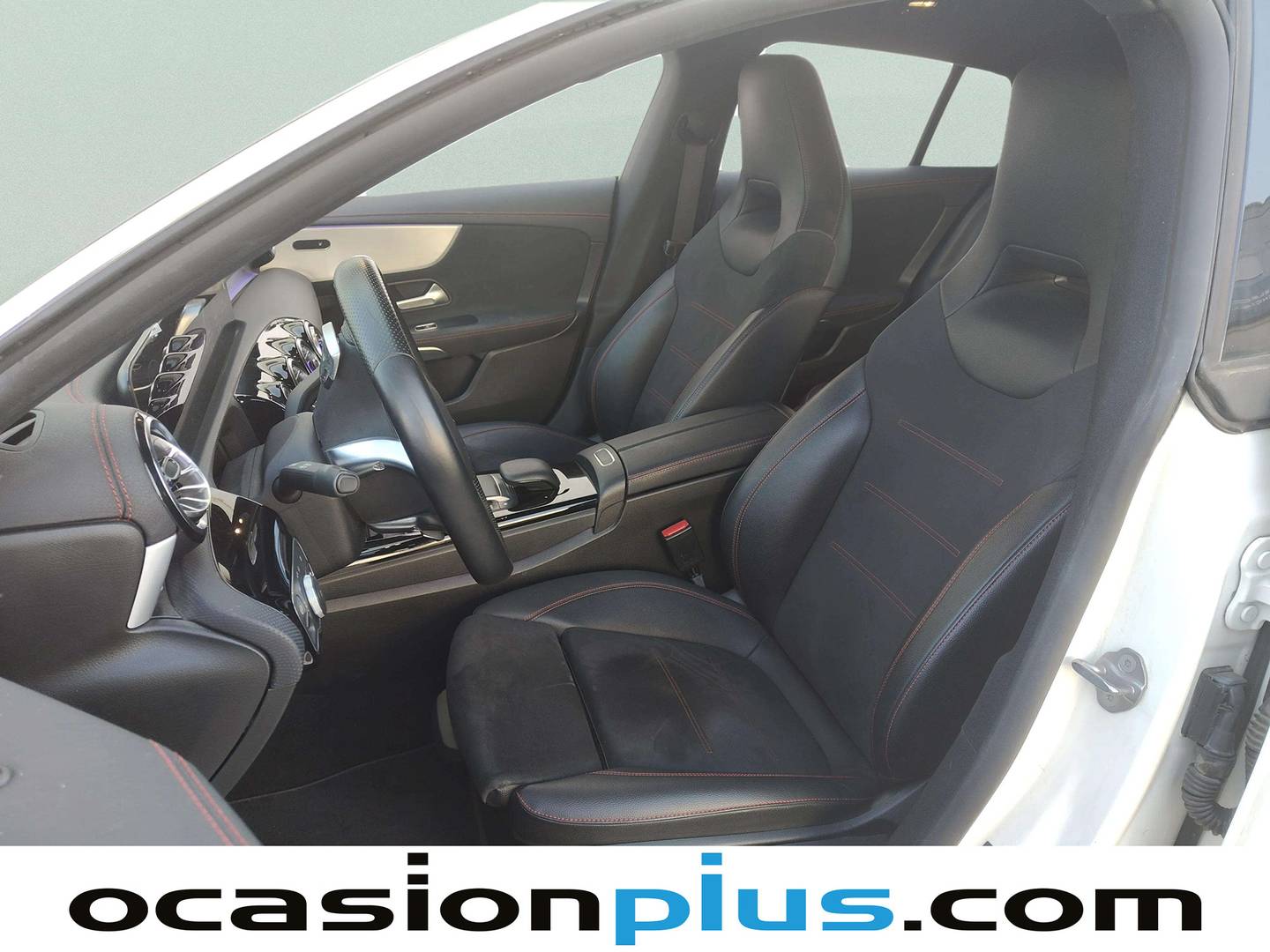 Foto asientos delanteros Mercedes CLA Mercedes CLA Shooting Brake CLA Shooting Brake 250 e (218 CV) Pack AMG
