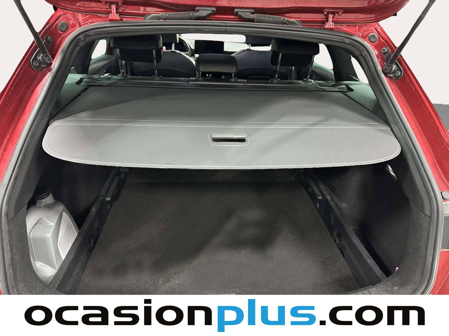 Fotos maletero Seat León SEAT León ST 1.5 TSI S&S FR Go L  (150 CV)