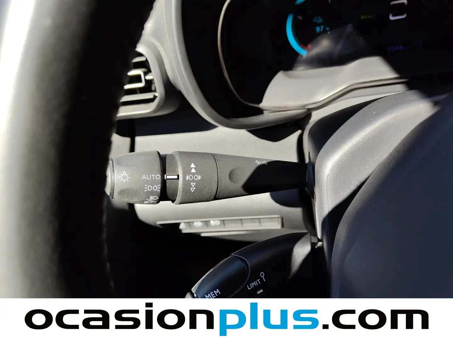 Foto Citroën ë-Berlingo Citroen ë-Berlingo Shine Talla M 50kWh (136 CV)