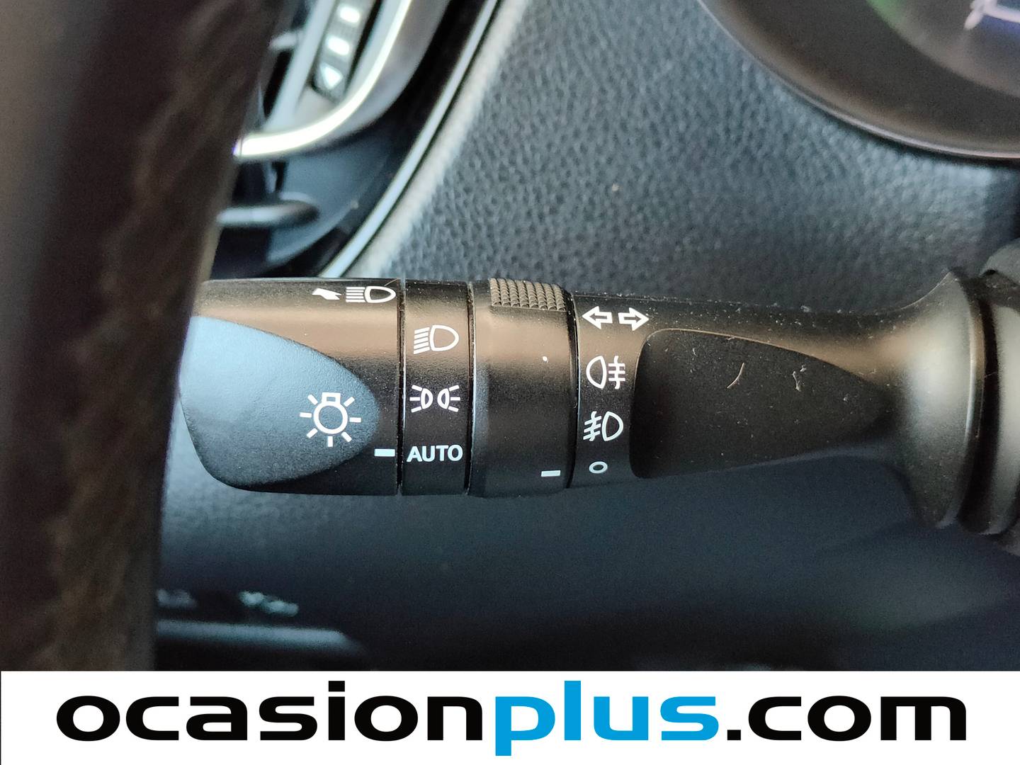 Extras del Toyota C-HR Toyota C-HR 1.8 125H Advance (122 CV)