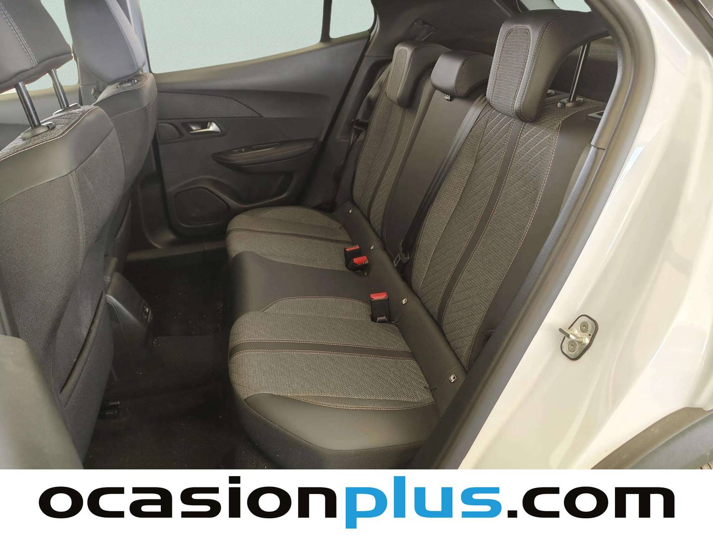 Foto Peugeot 2008 Peugeot 2008 PureTech 100 S&S Allure (100 CV)