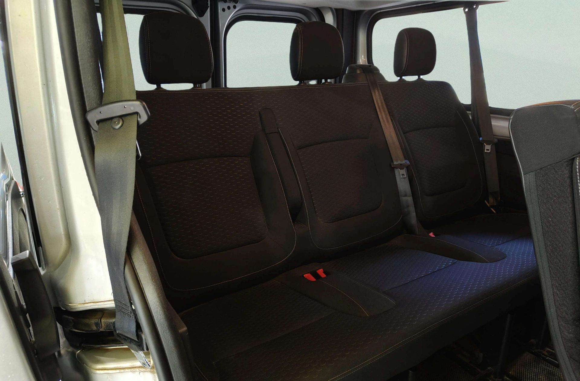 Opel Vivaro Combi 1.6 CDTI L2 2.9t 8 plazas - foto 6
