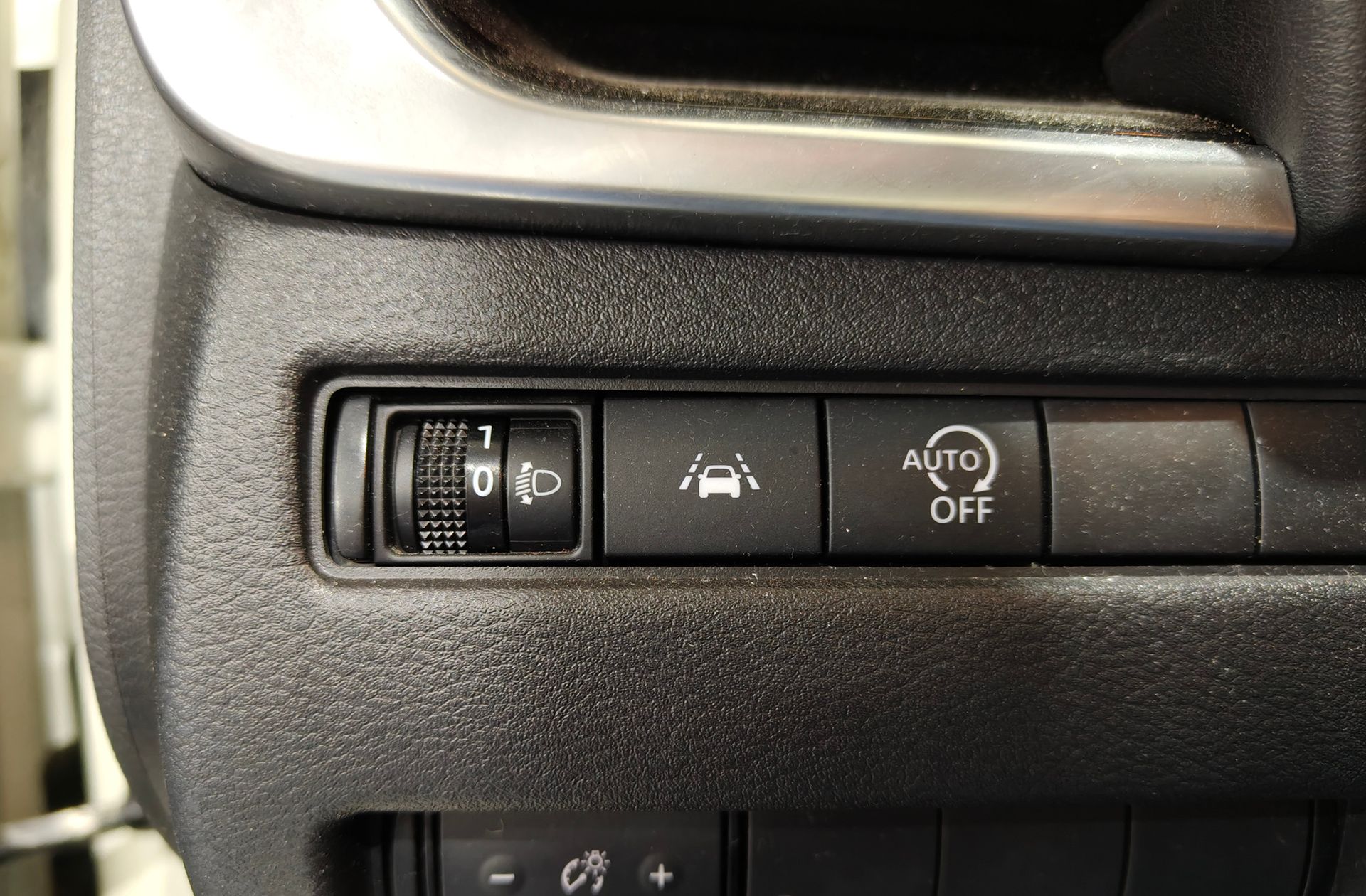Nissan Qashqai DIG-T 140 N-Connecta - foto 33