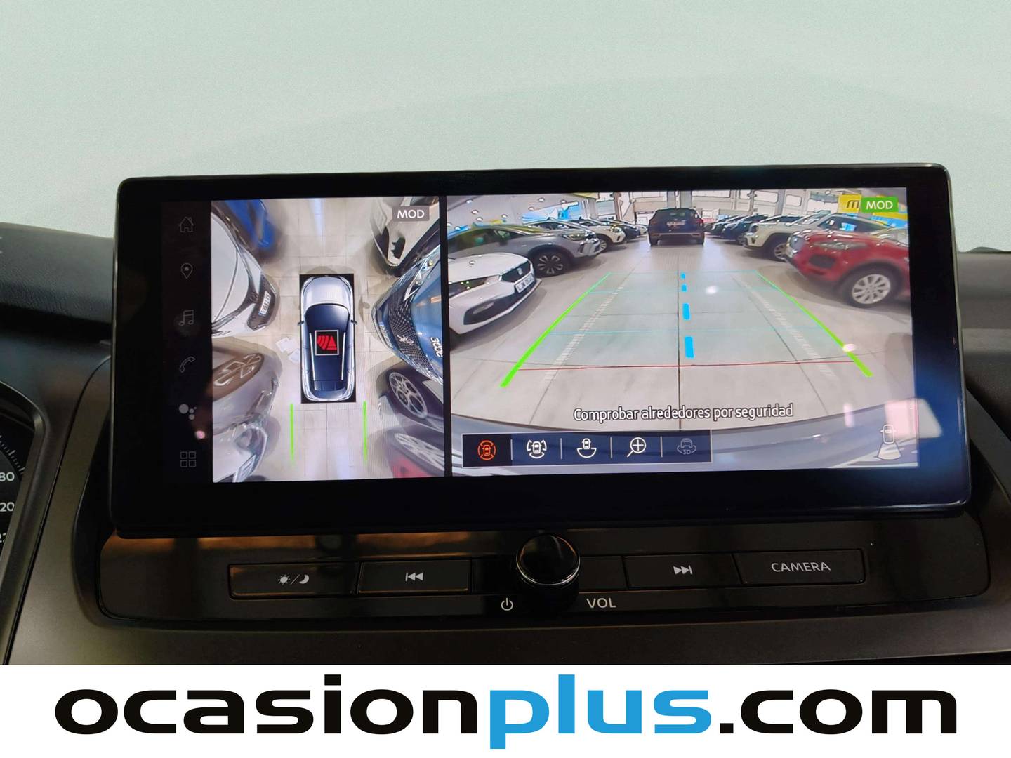 Foto Nissan QASHQAI Nissan Qashqai DIG-T 140 mHEV N-Connecta (140 CV)