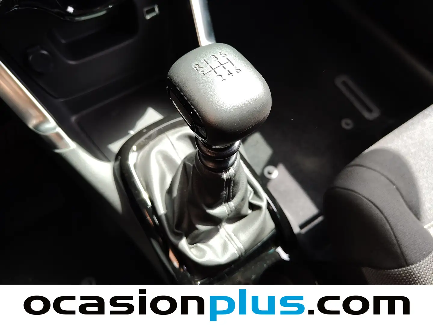 Foto Citroën C3 Aircross Citroen C3 Aircross PureTech 110 S&S Shine (110 CV)