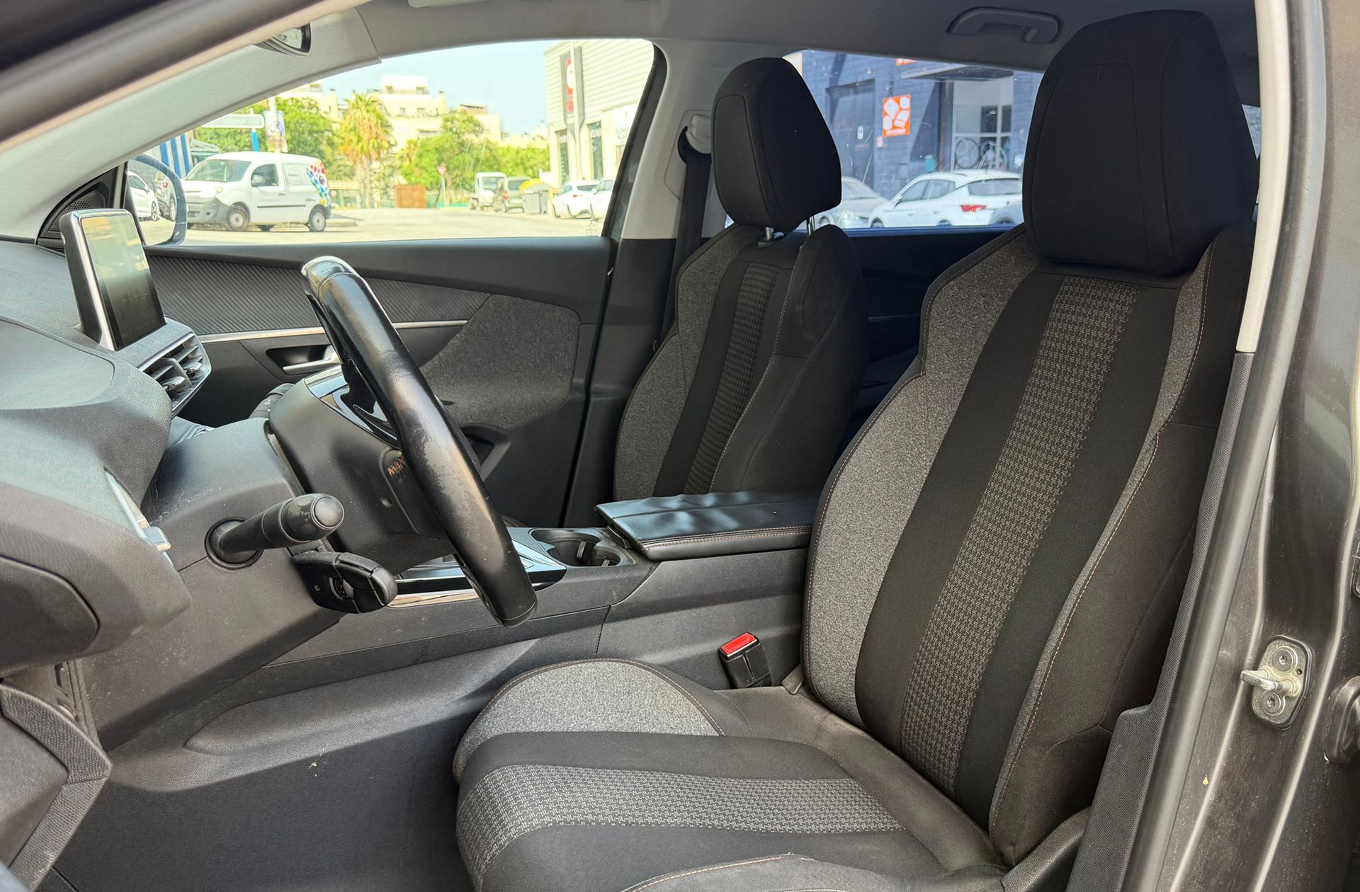 Peugeot 5008 1.2L PureTech Active 7 plazas - foto 12