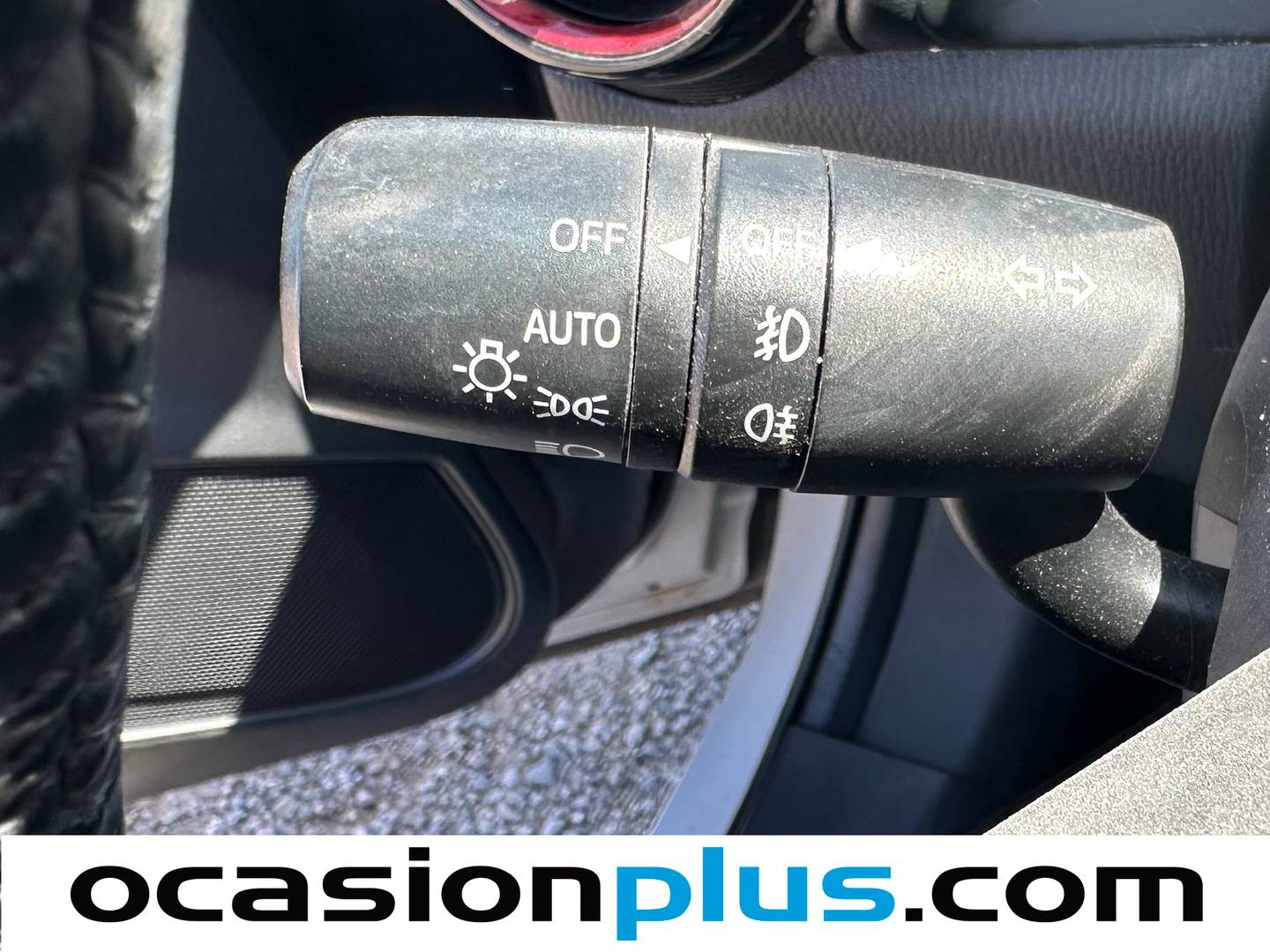 Extras y acabados del Mazda CX-3 Mazda CX-3 1.5 DE SKYACTIV Luxury 2WD (105 CV)