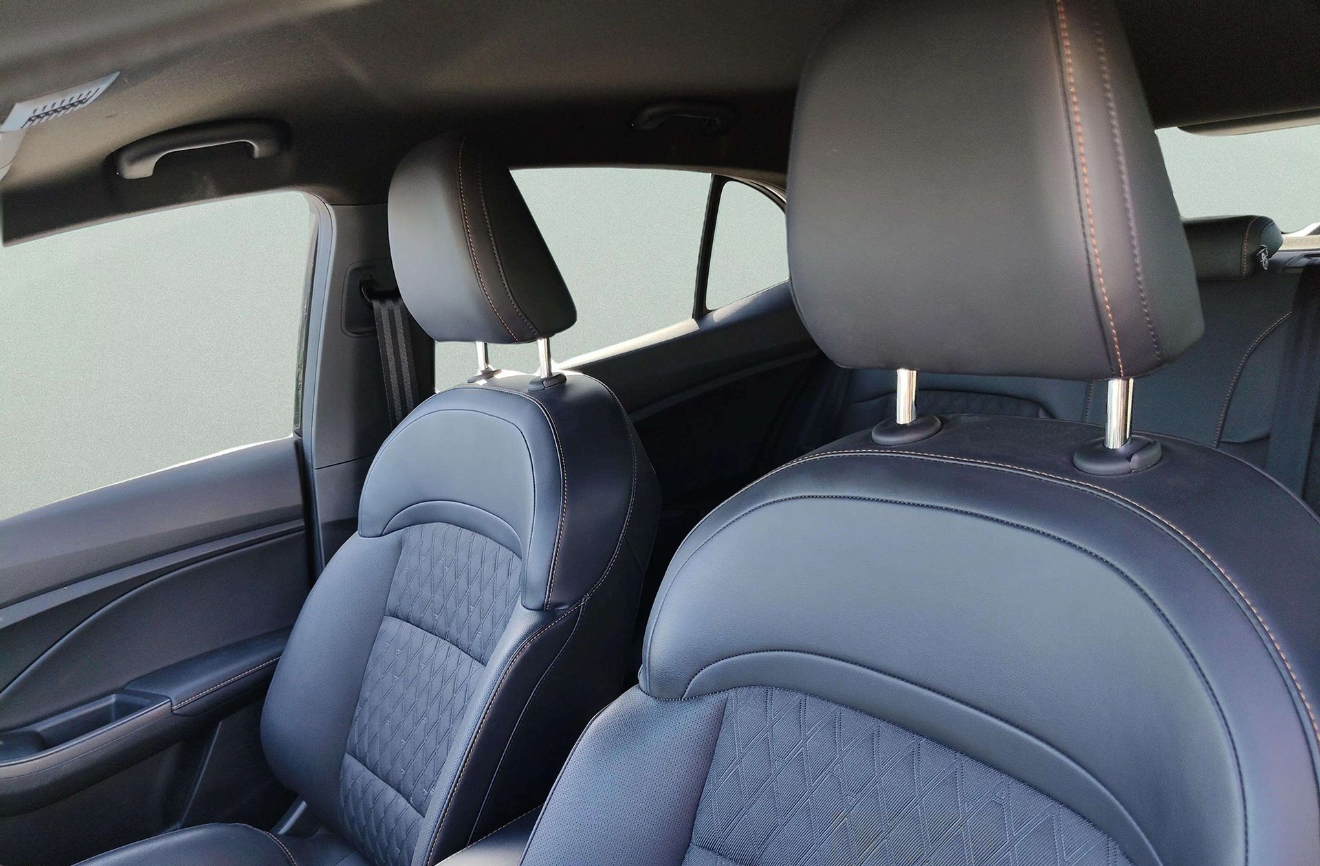 MG MG3 Luxury - foto 8