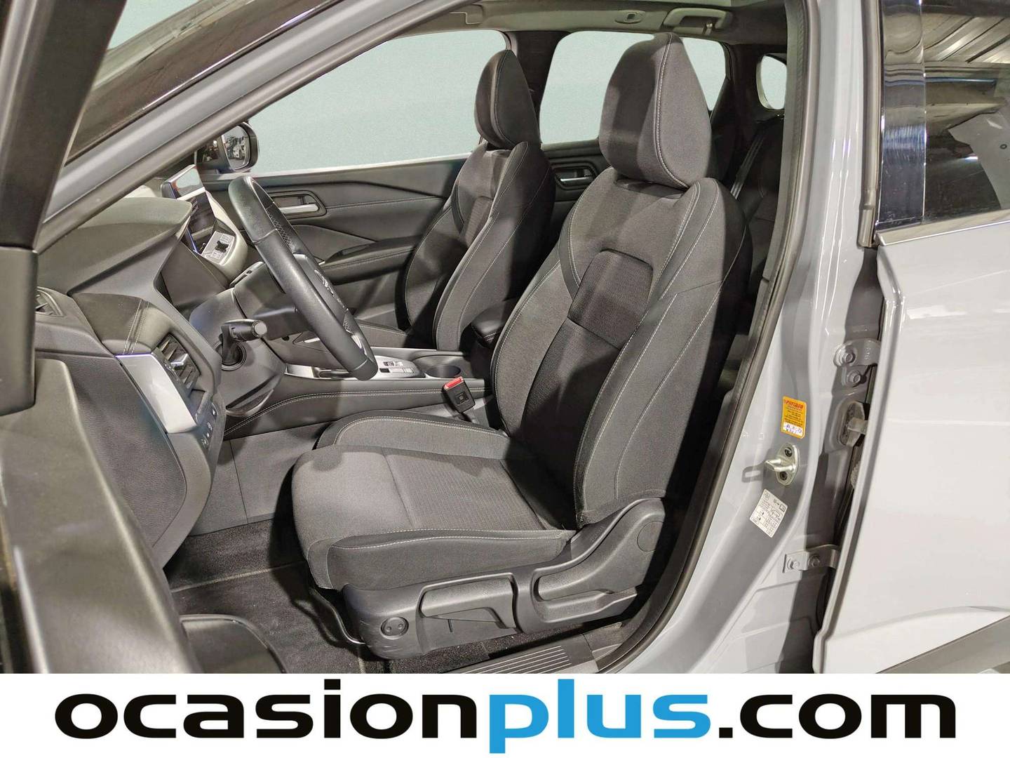 Foto asientos delanteros Nissan QASHQAI Nissan Qashqai DIG-T 140 mHEV Tekna 4x2 (140 CV)