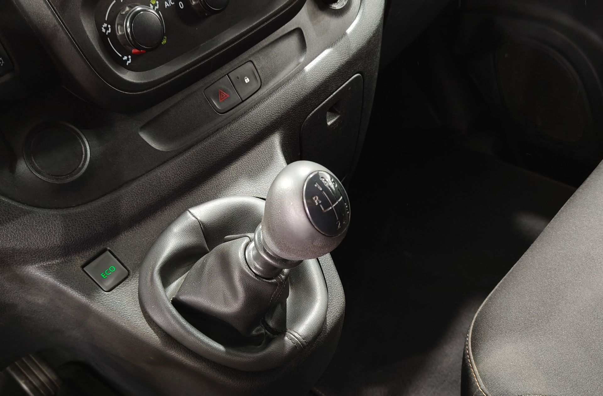 Renault Trafic Combi 9 Energy dCi 9 plazas - foto 5
